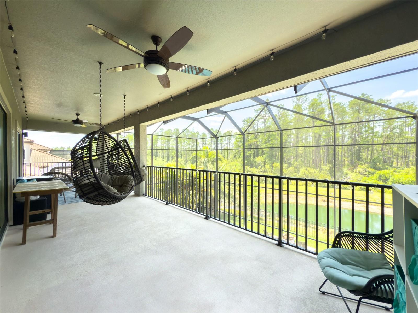Listing photo id 5 for 21842 Pristine Lake Boulevard