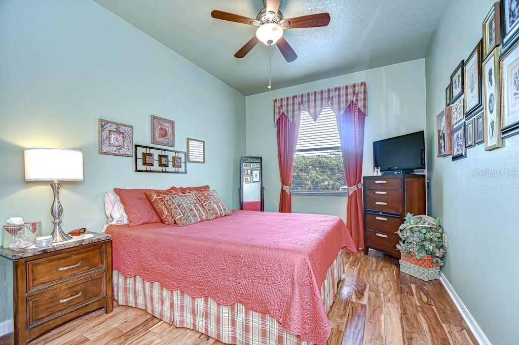 Image 24 of 41 For 8005 Shaddock Place