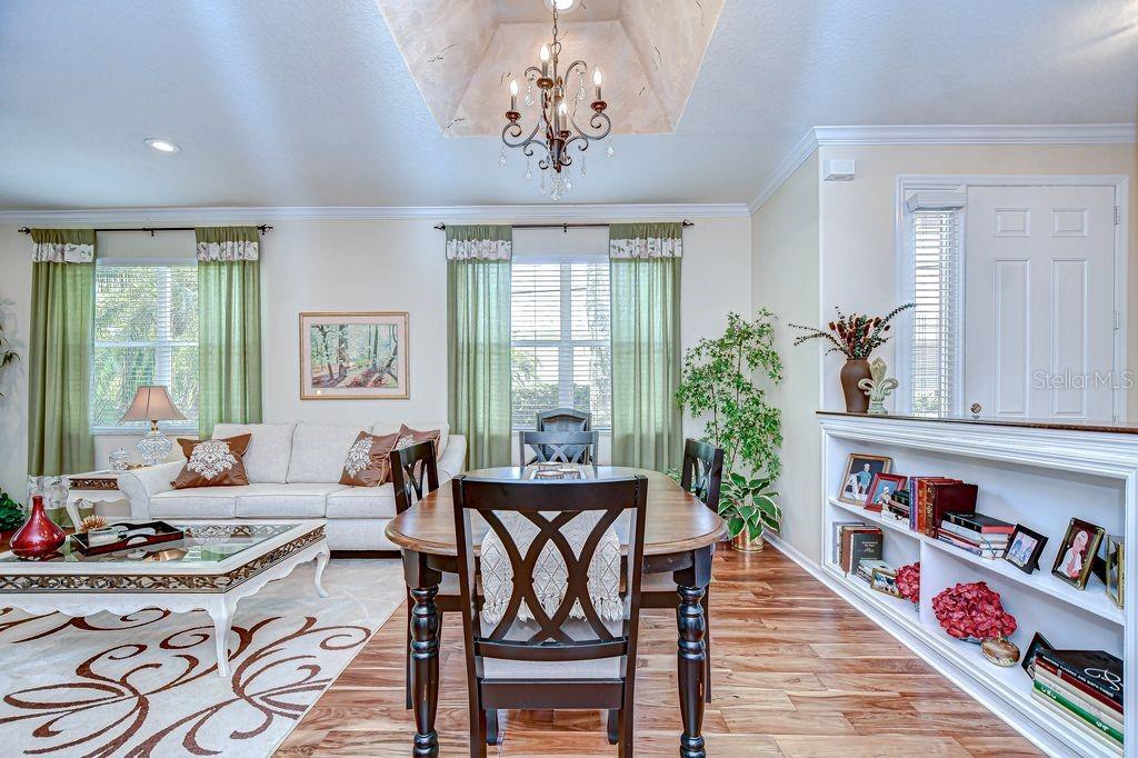 Image 7 of 41 For 8005 Shaddock Place