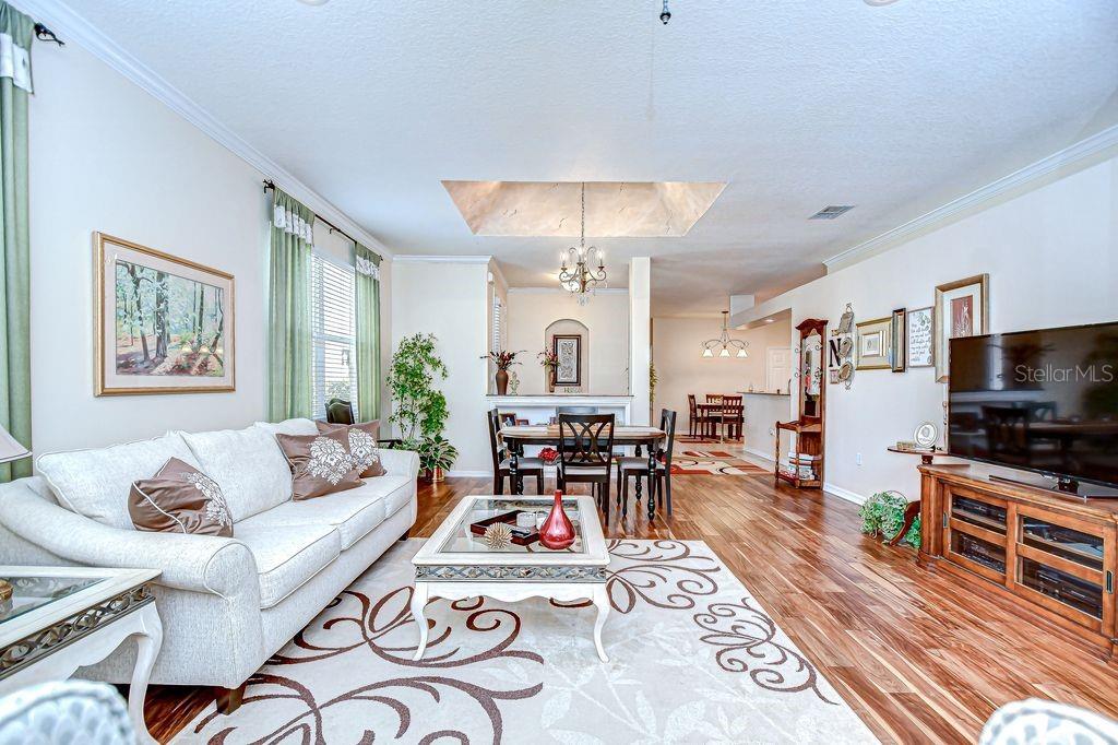 Image 9 of 41 For 8005 Shaddock Place