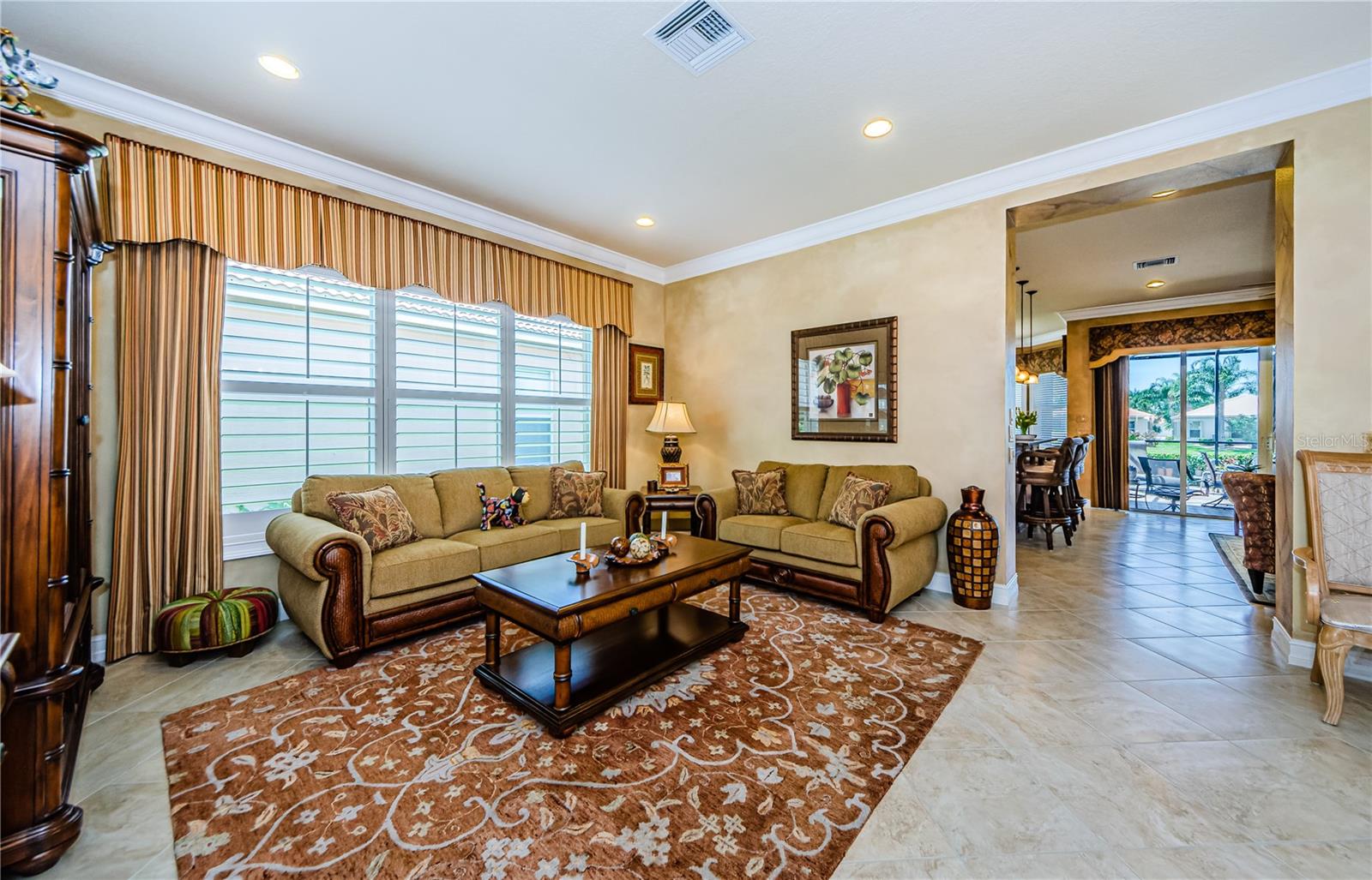 Image 5 of 96 For 4918 Sandy Brook Circle