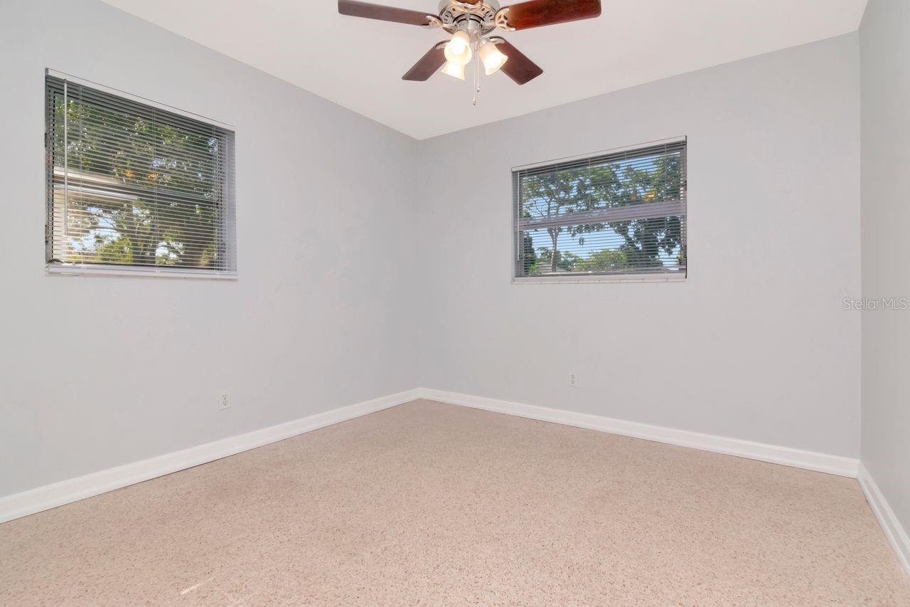Image 15 of 35 For 4717 Coachman Avenue