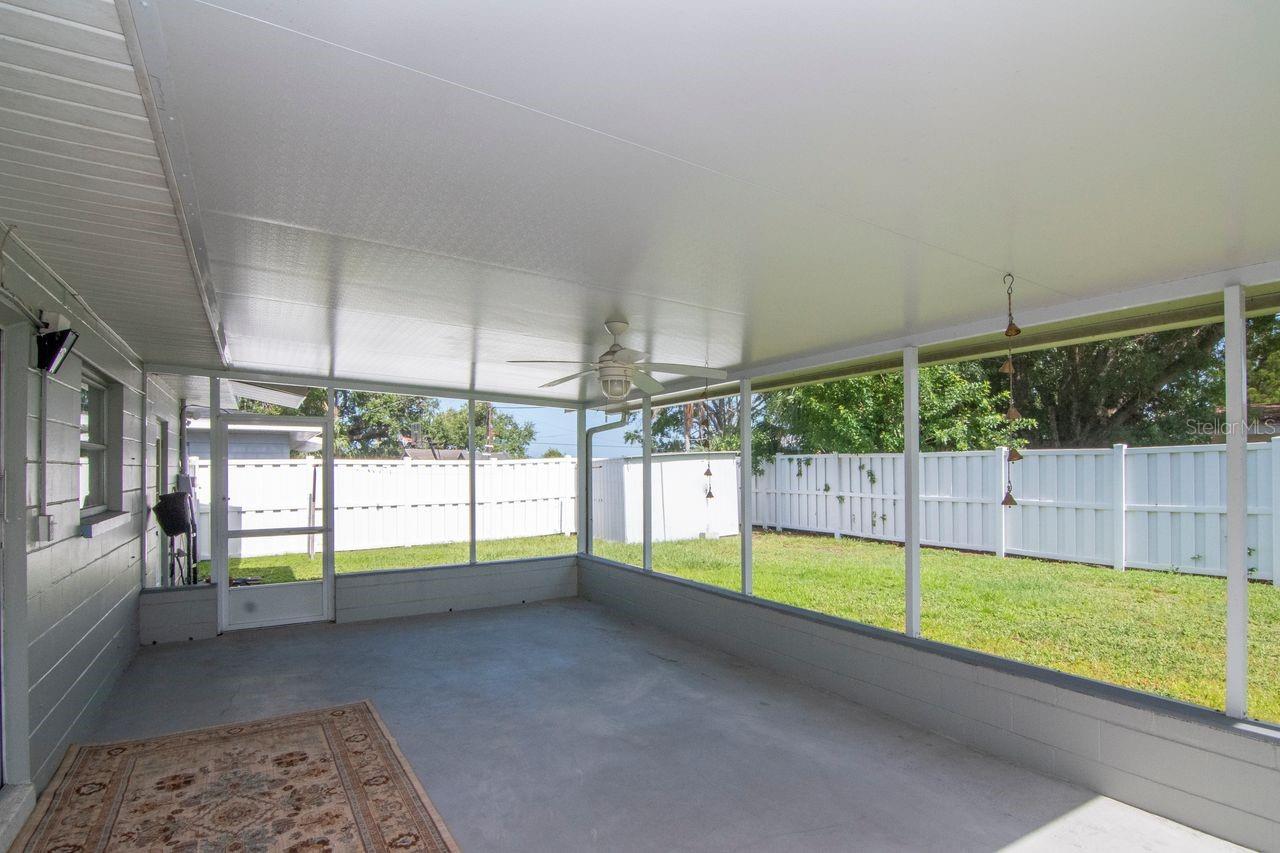 Image 23 of 35 For 4717 Coachman Avenue