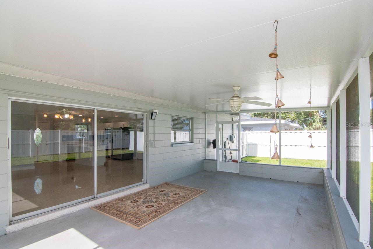 Image 24 of 35 For 4717 Coachman Avenue