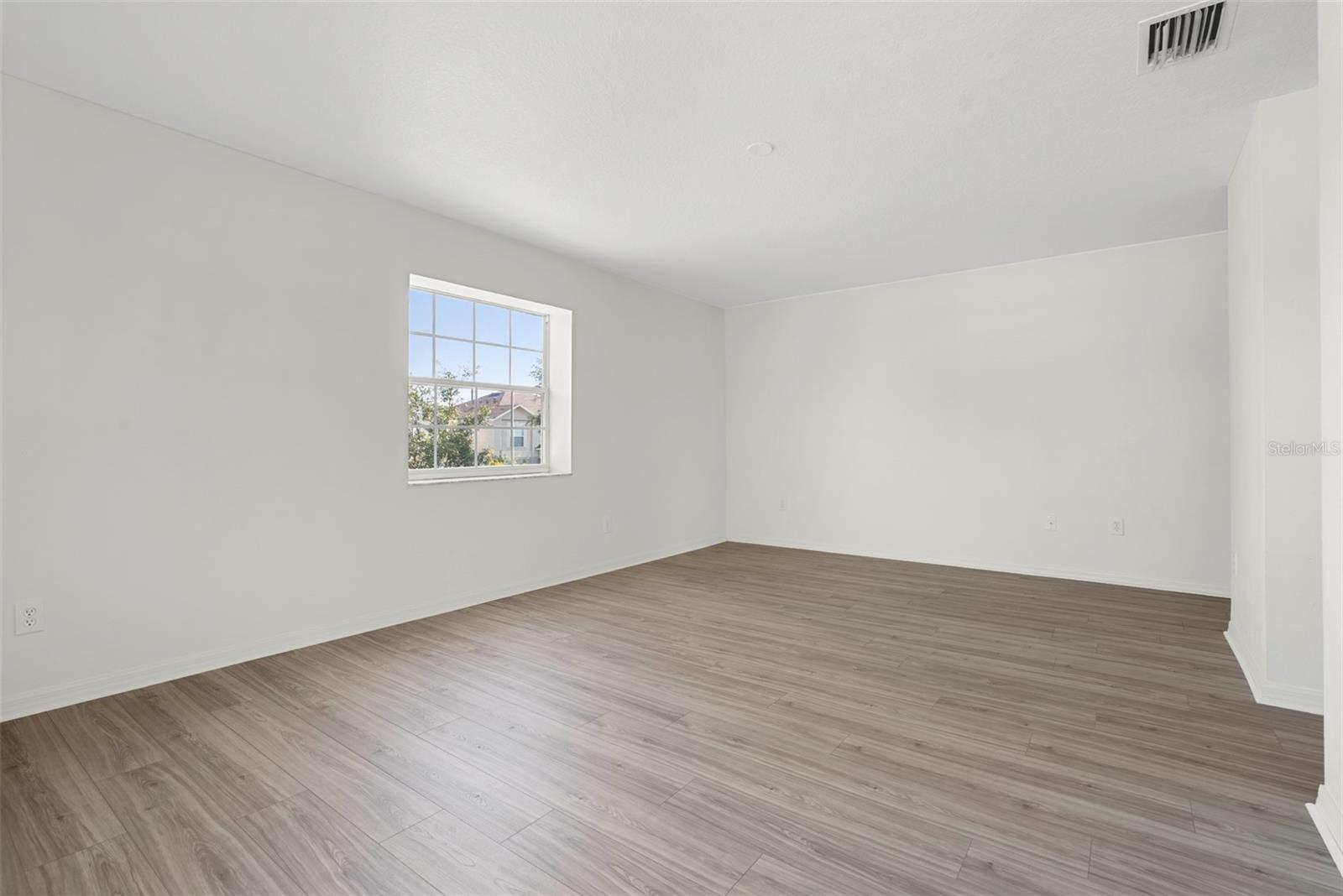 Image 13 of 42 For 2238 Roanoke Springs Drive