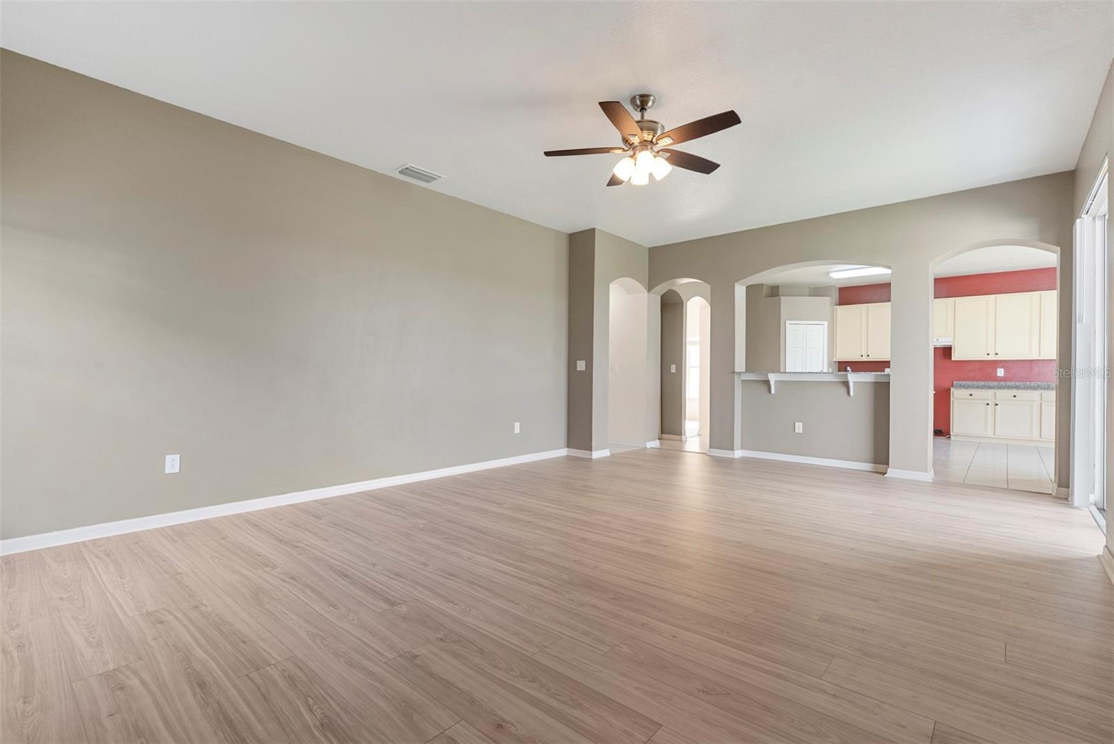 Image 26 of 42 For 2238 Roanoke Springs Drive
