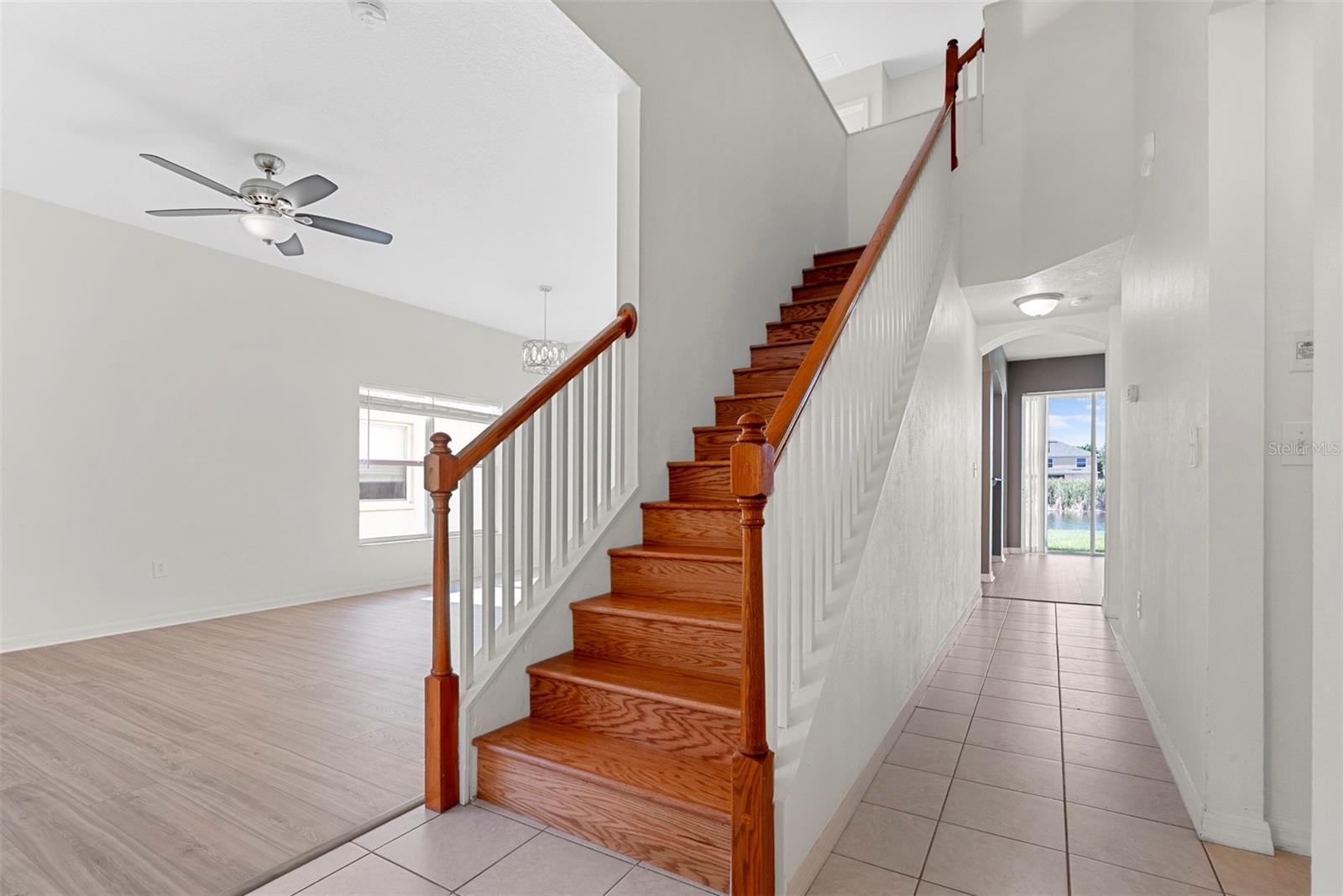 Image 4 of 42 For 2238 Roanoke Springs Drive
