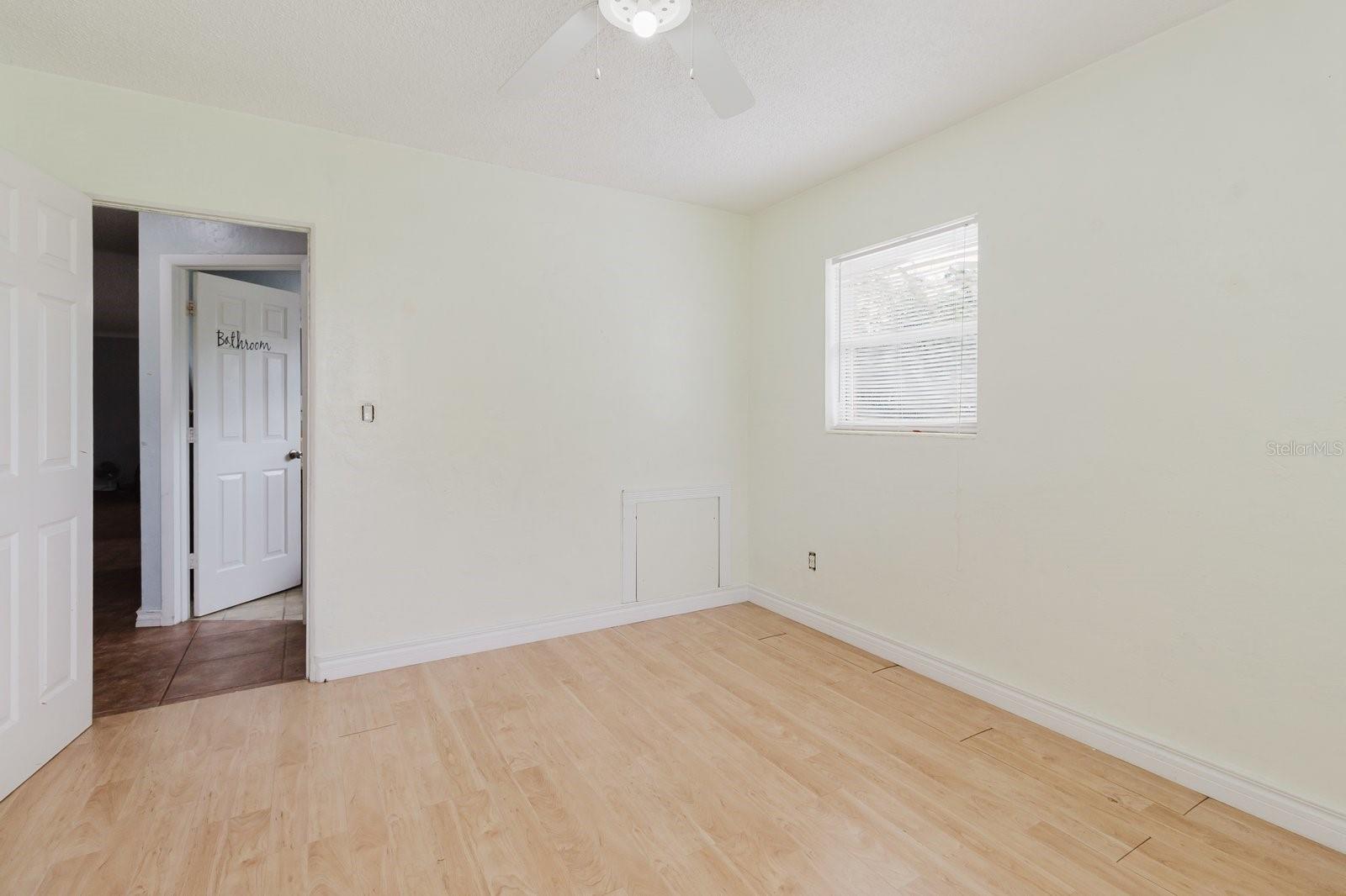 Image 13 of 21 For 7200 8th Street N