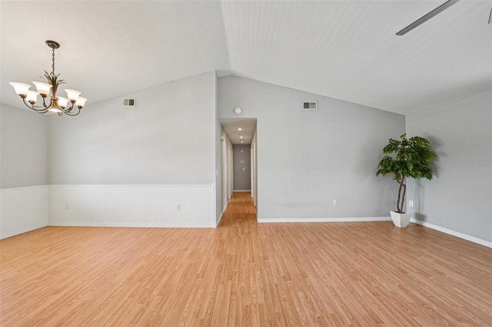 Image 32 of 35 For 7602 Sherrill Street