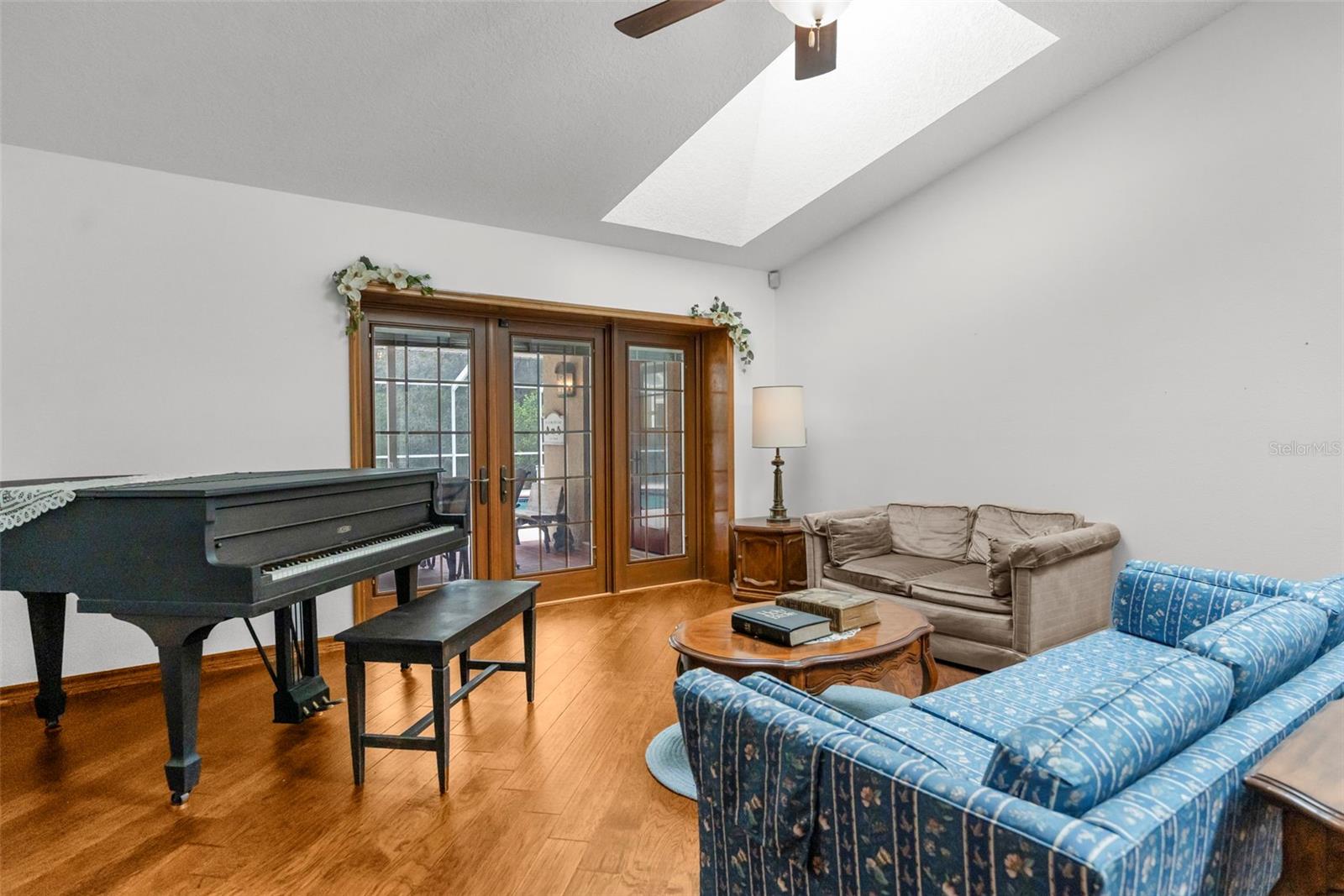 Image 22 of 97 For 17131 Dalberg Drive