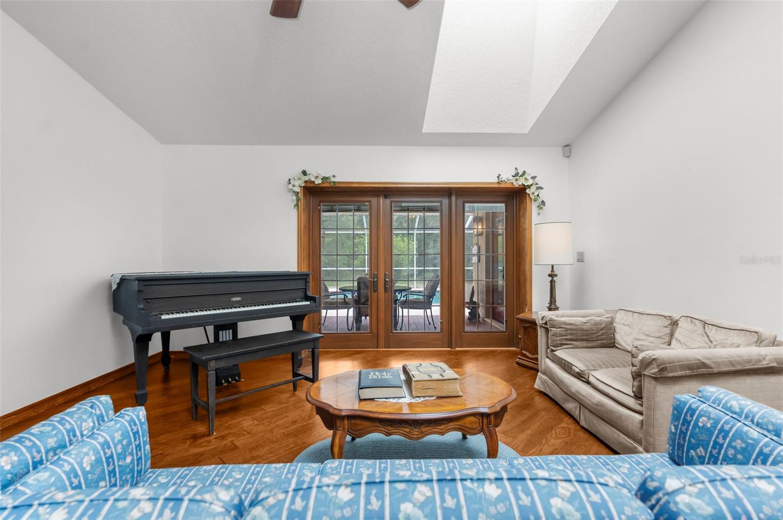 Image 23 of 97 For 17131 Dalberg Drive