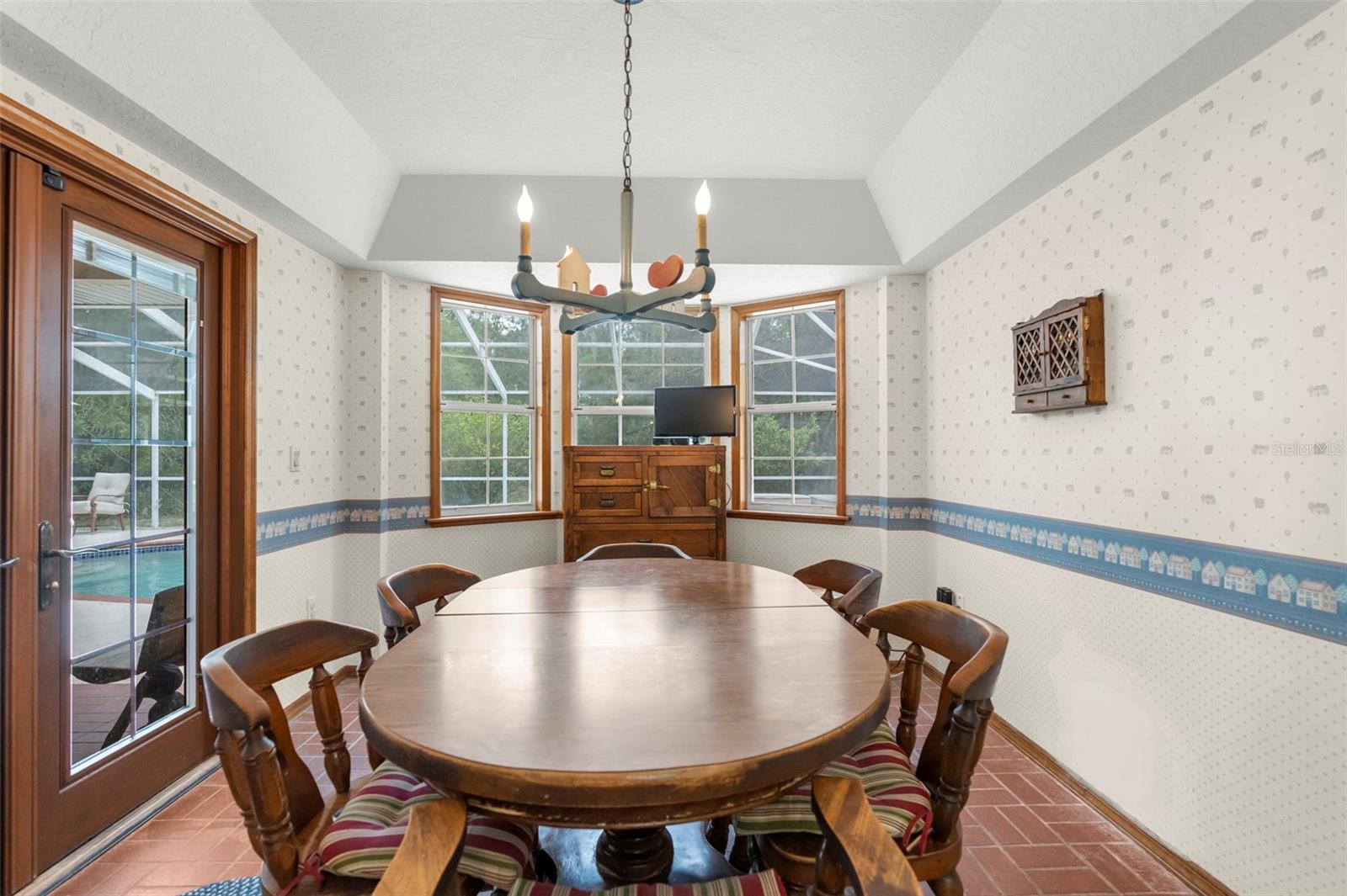 Image 26 of 97 For 17131 Dalberg Drive