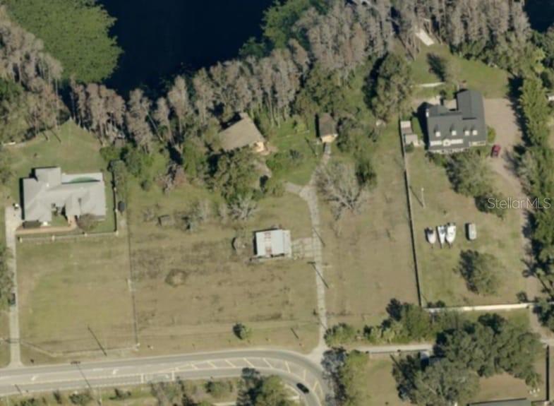 Image 4 of 59 For 503 Lutz Lake Fern Road