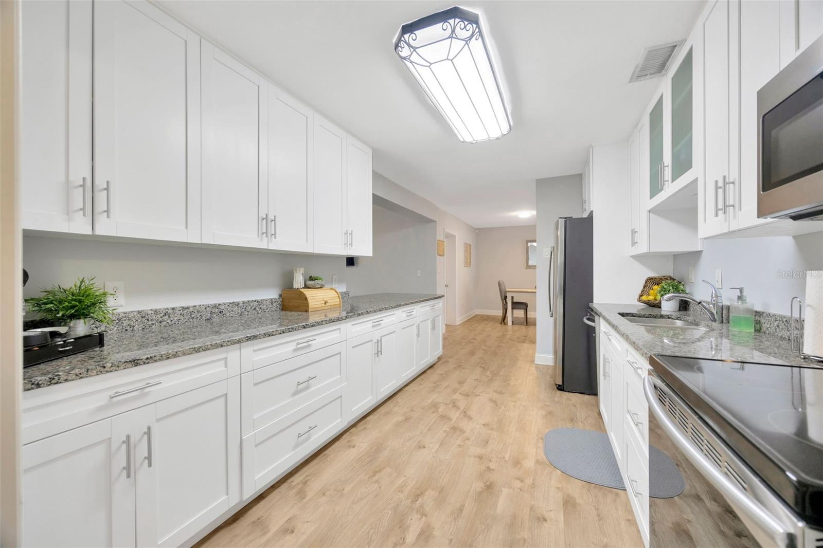 Image 12 of 27 For 4519 Hesperides Street