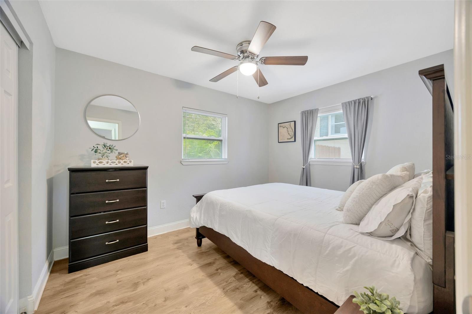 Image 21 of 27 For 4519 Hesperides Street