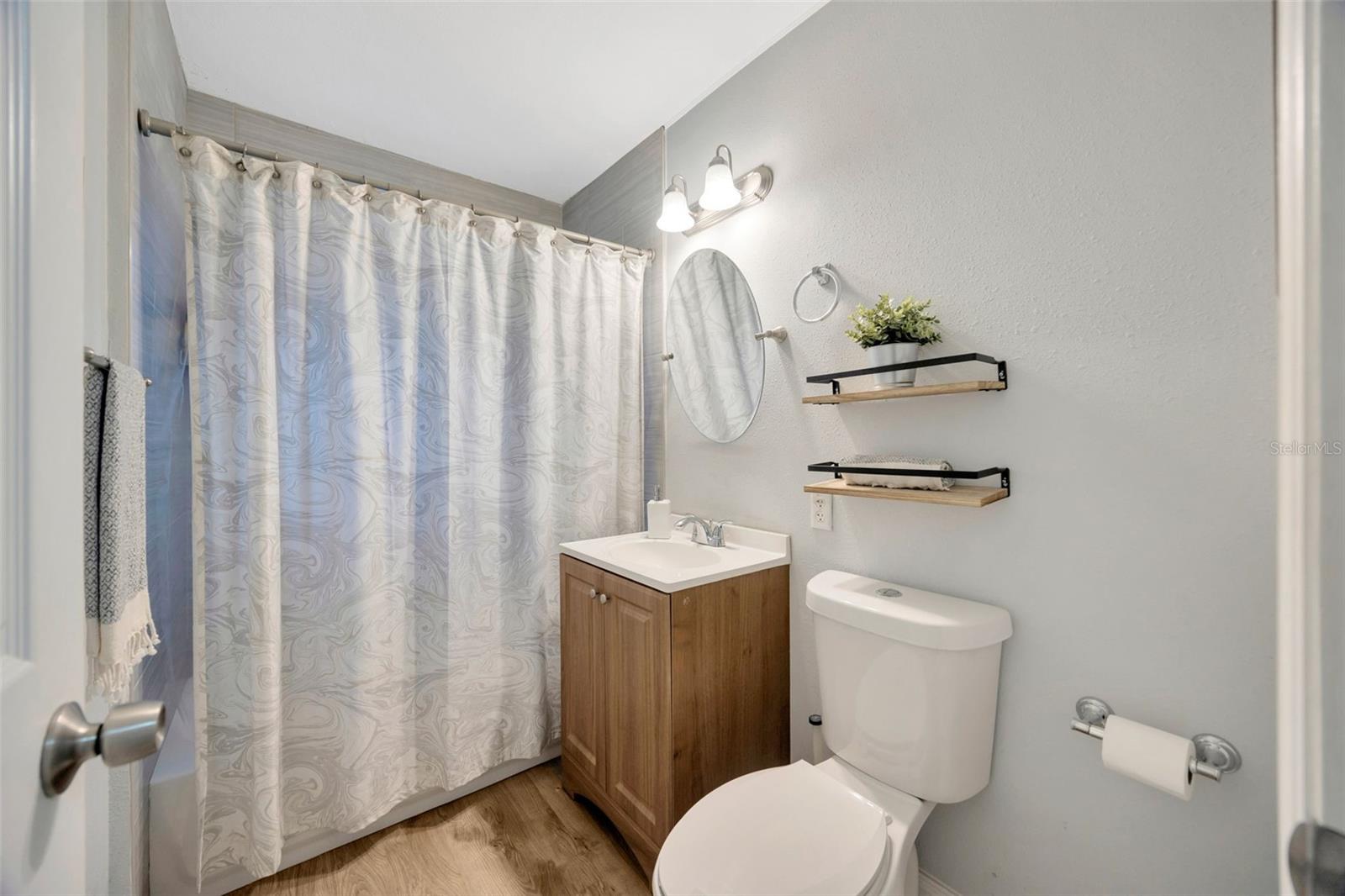 Image 22 of 27 For 4519 Hesperides Street