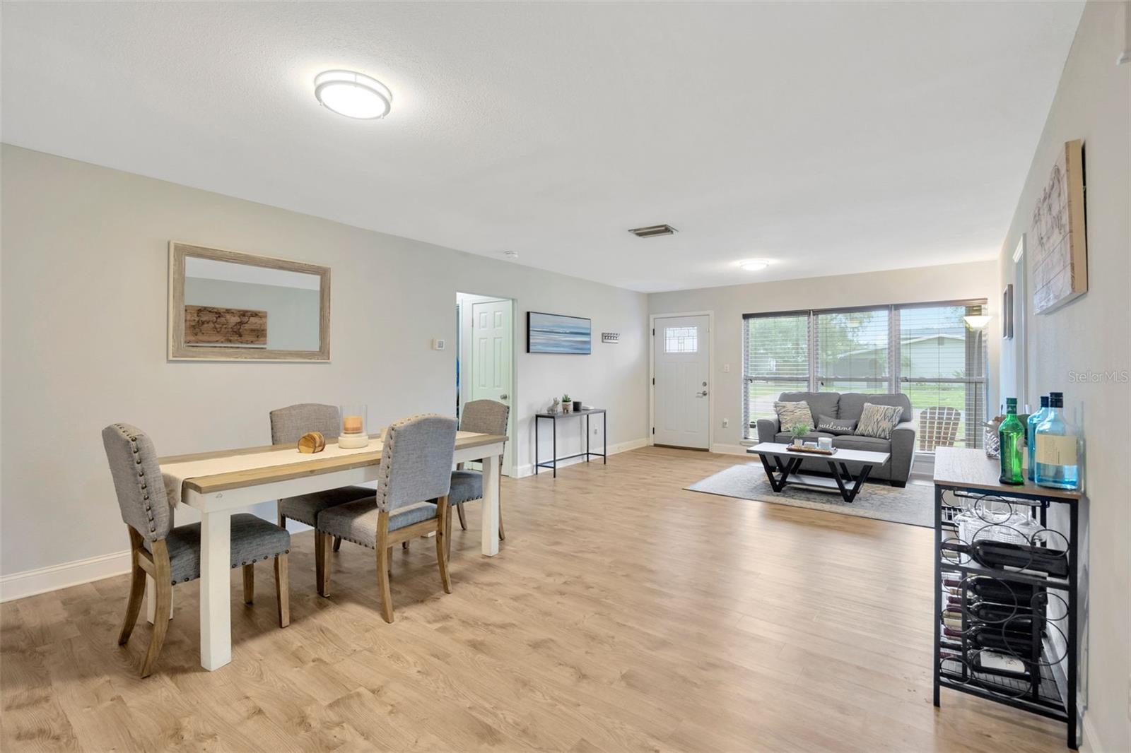 Image 3 of 27 For 4519 Hesperides Street