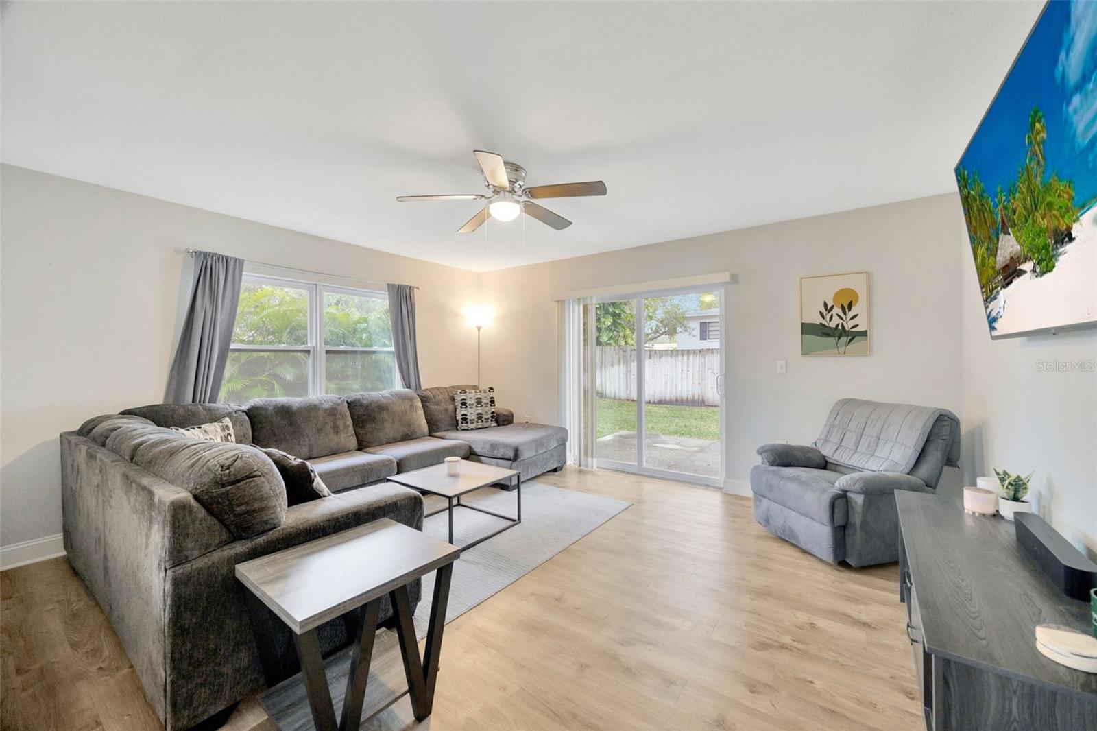 Image 5 of 27 For 4519 Hesperides Street