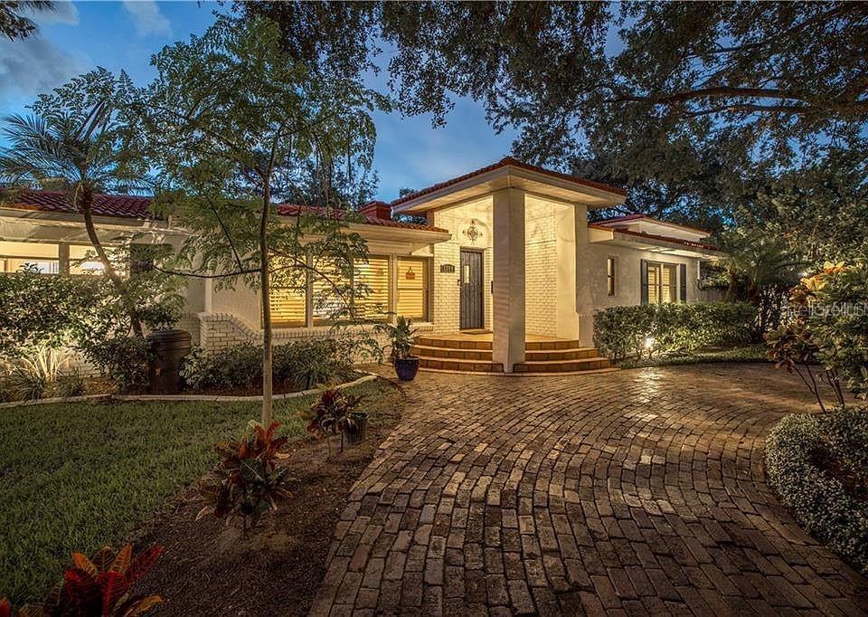 Details for 2200 2nd Street N, ST PETERSBURG, FL 33704
