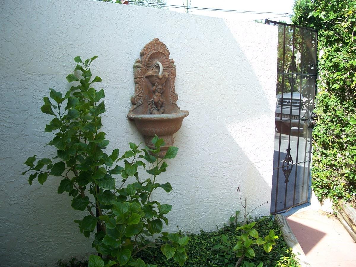 Image 55 of 64 For 2200 2nd Street N