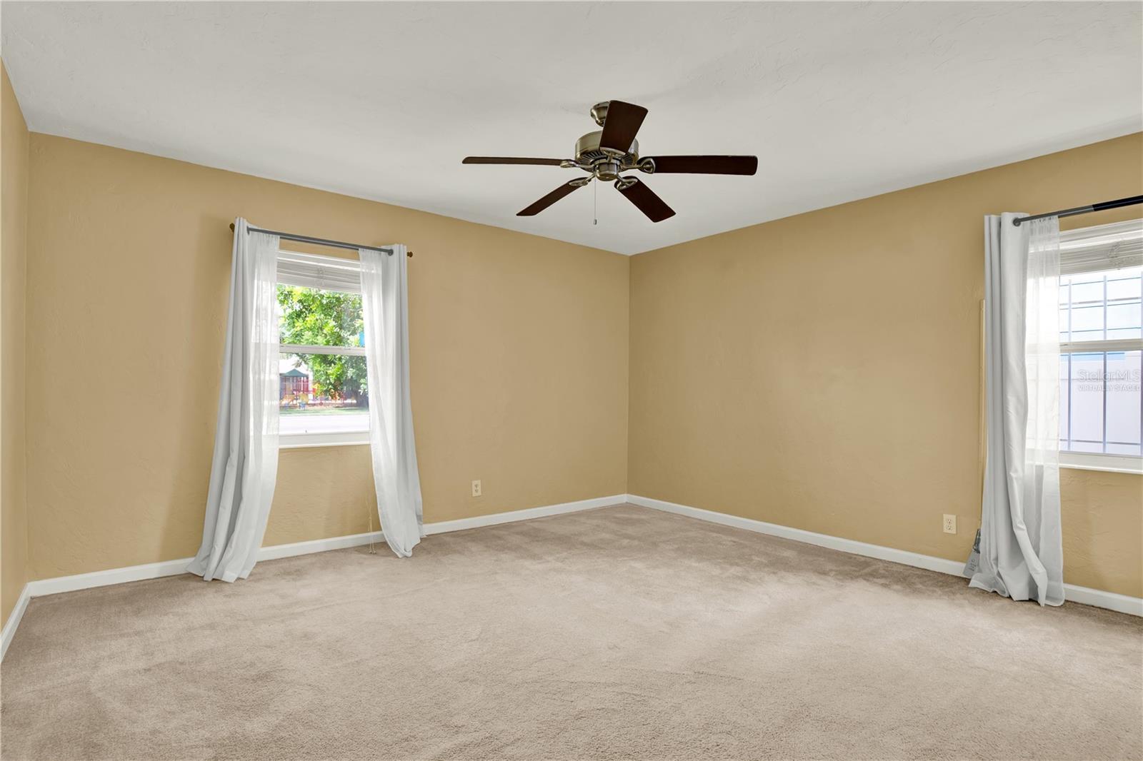 Image 20 of 24 For 4954 1st Avenue S