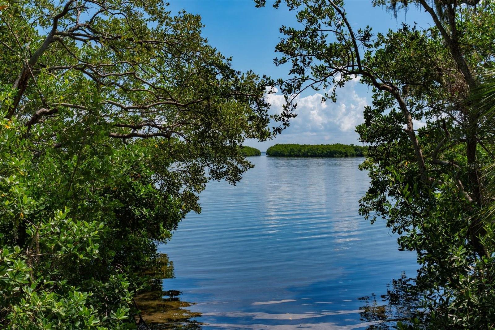 Image 33 of 52 For 3107 Oyster Bayou Way