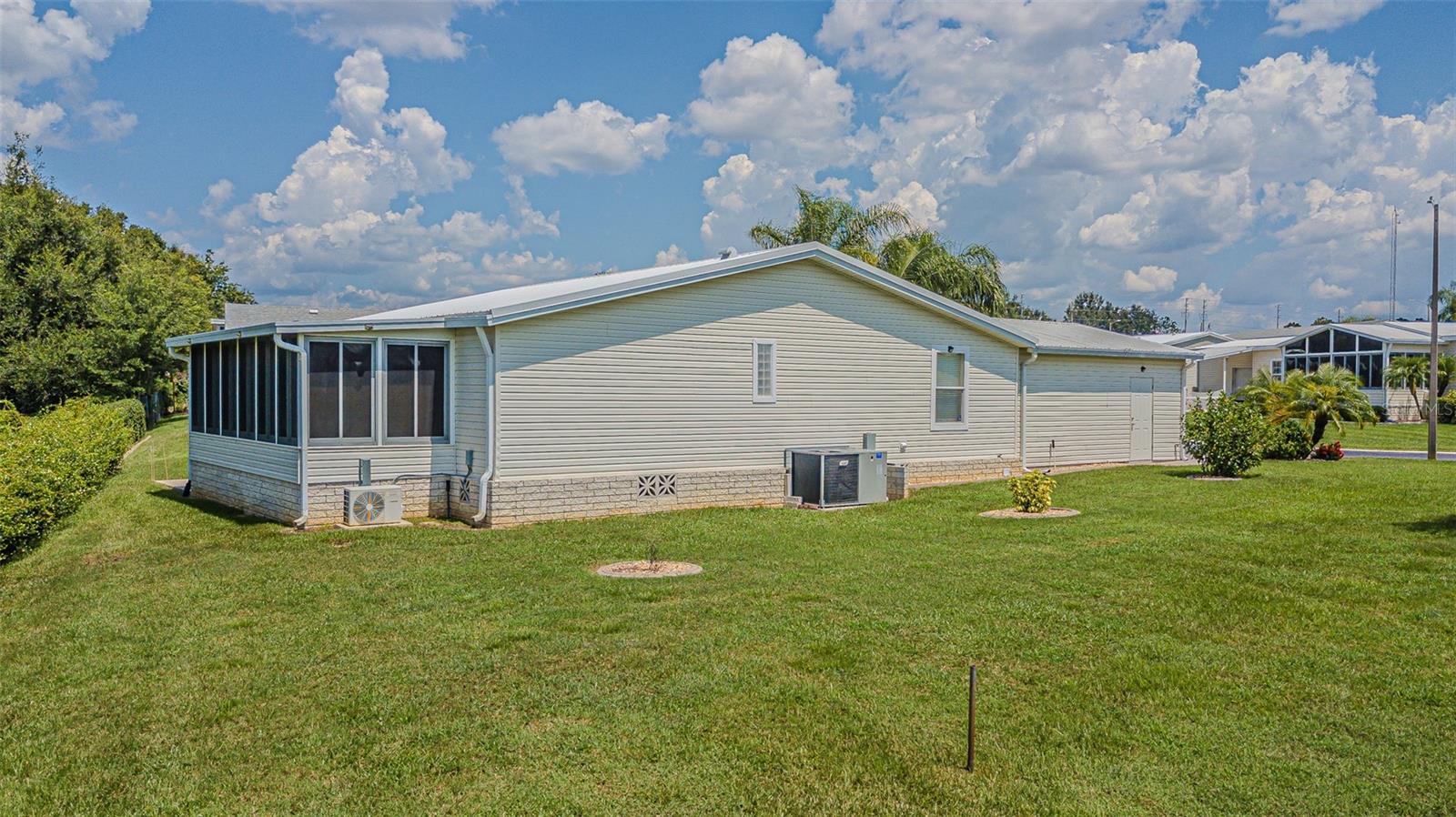 Image 44 of 47 For 7918 Kay Marie Avenue