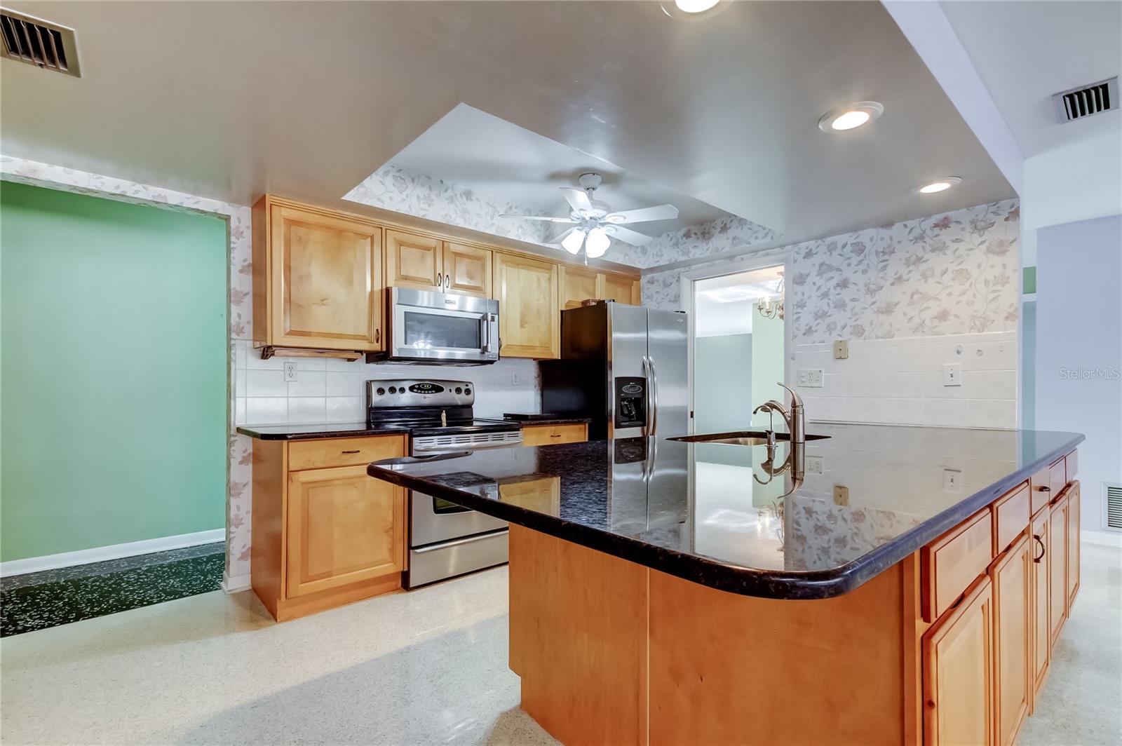Image 21 of 92 For 10440 Monarch Drive