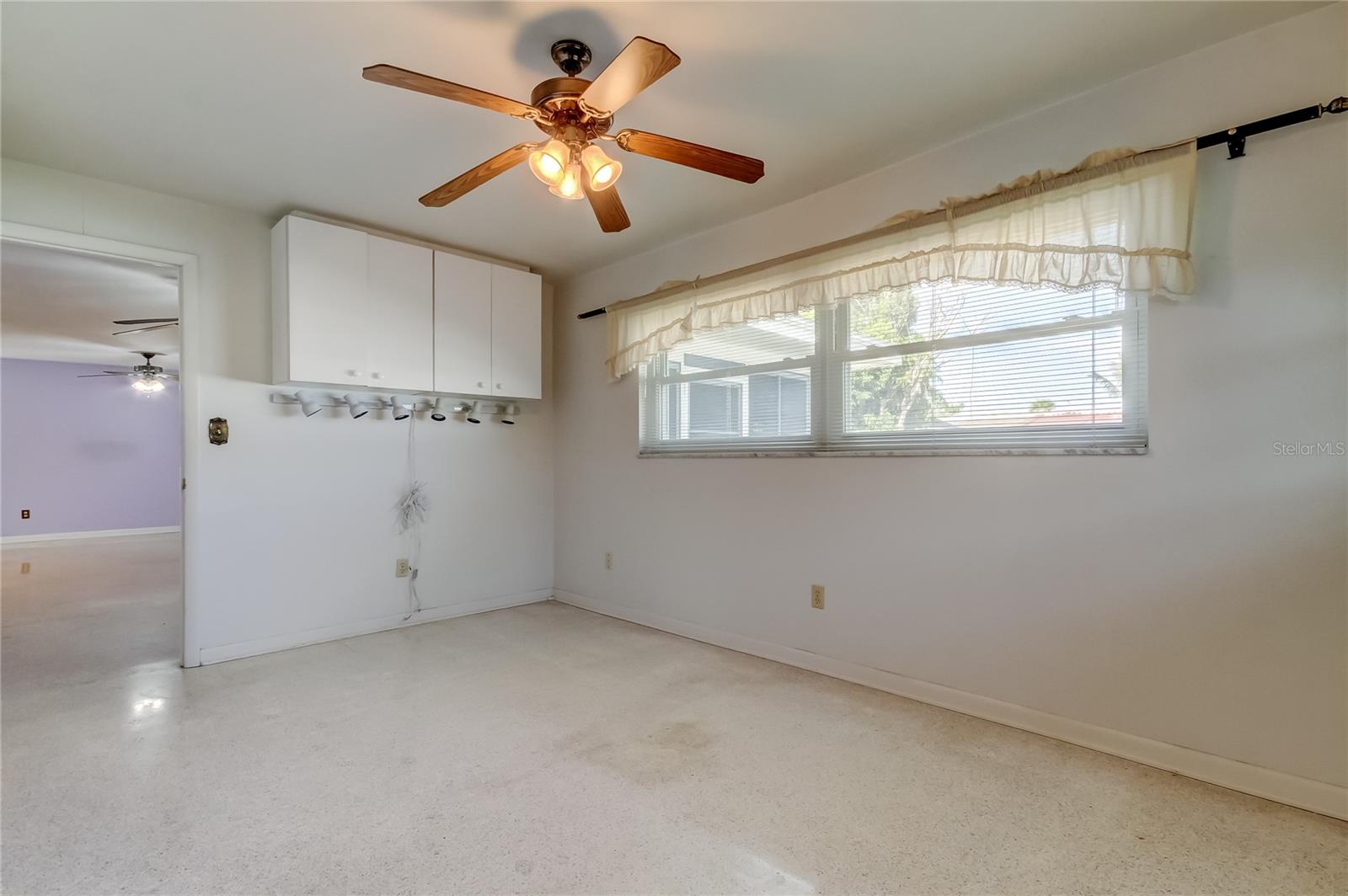 Image 30 of 92 For 10440 Monarch Drive