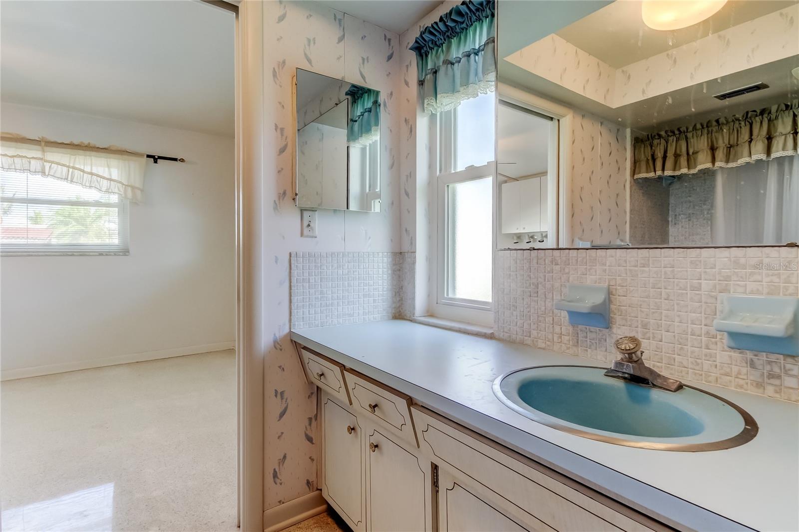 Image 34 of 92 For 10440 Monarch Drive