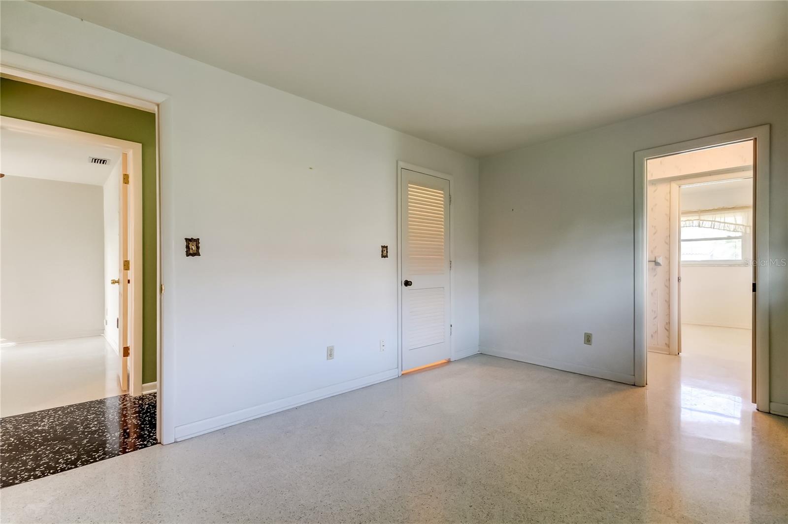 Image 39 of 92 For 10440 Monarch Drive