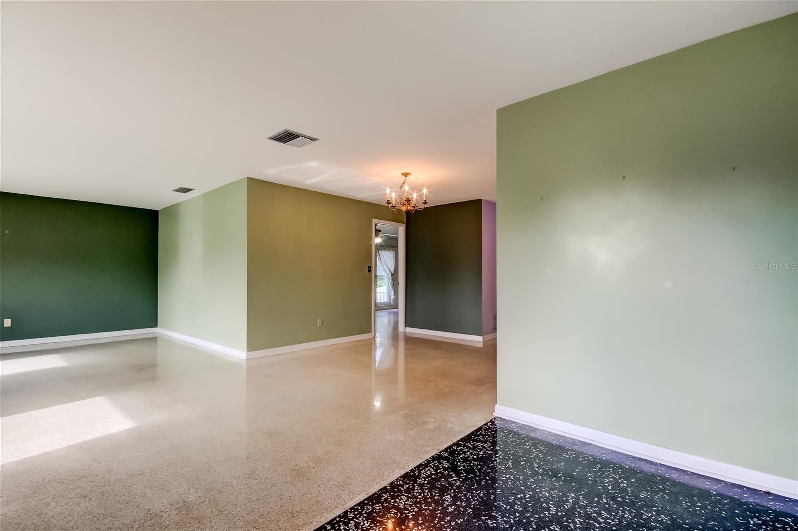 Image 5 of 92 For 10440 Monarch Drive
