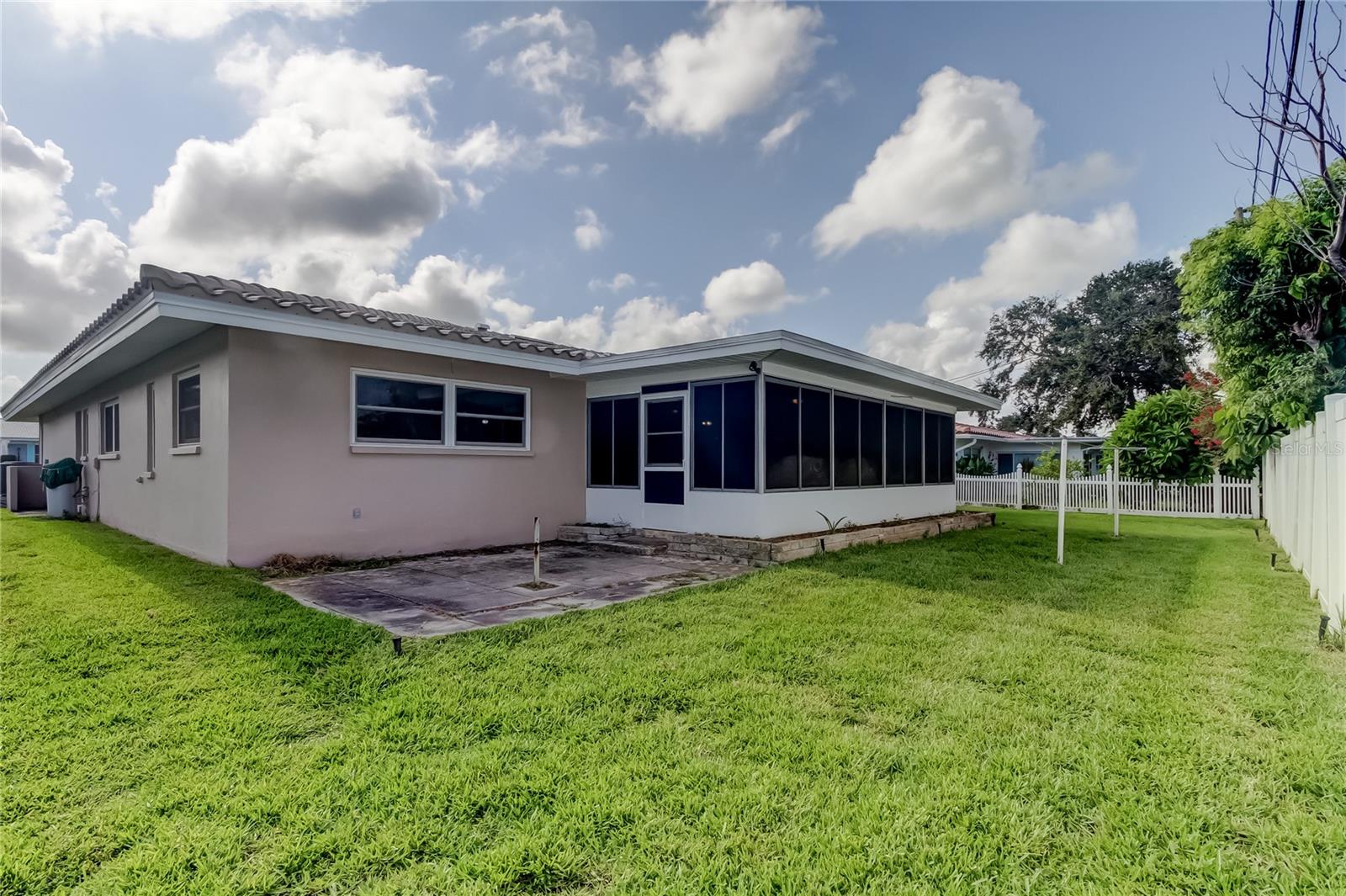Image 62 of 92 For 10440 Monarch Drive