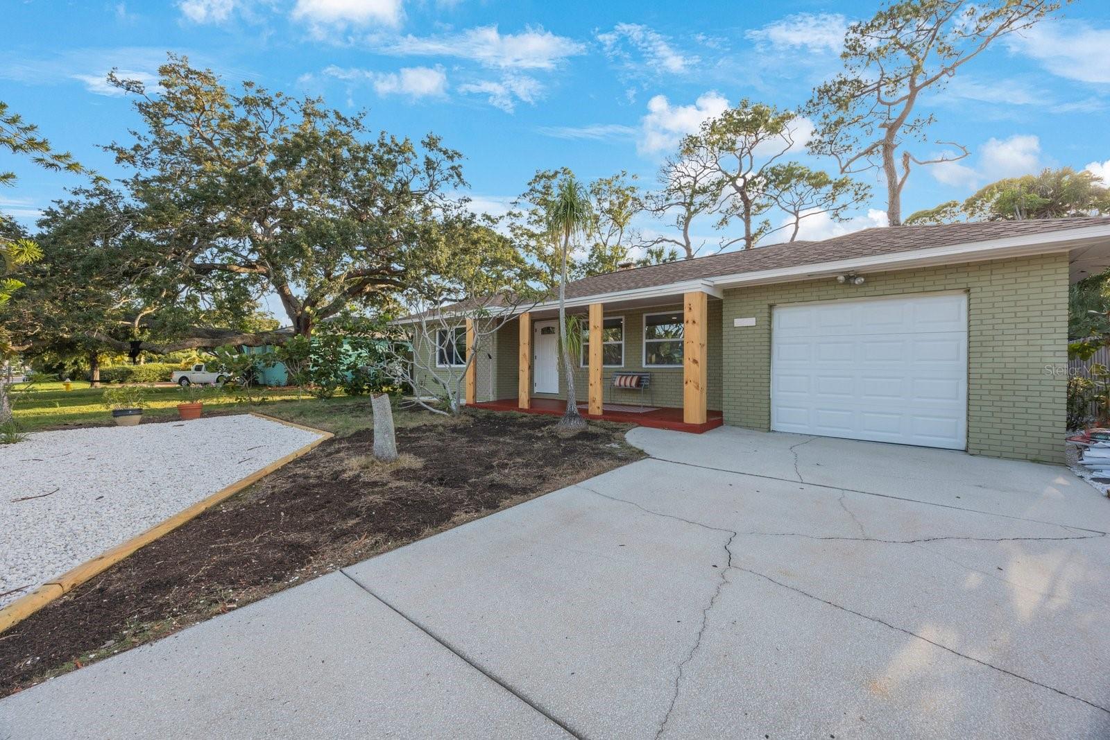 Image 34 of 36 For 2649 46th Street S