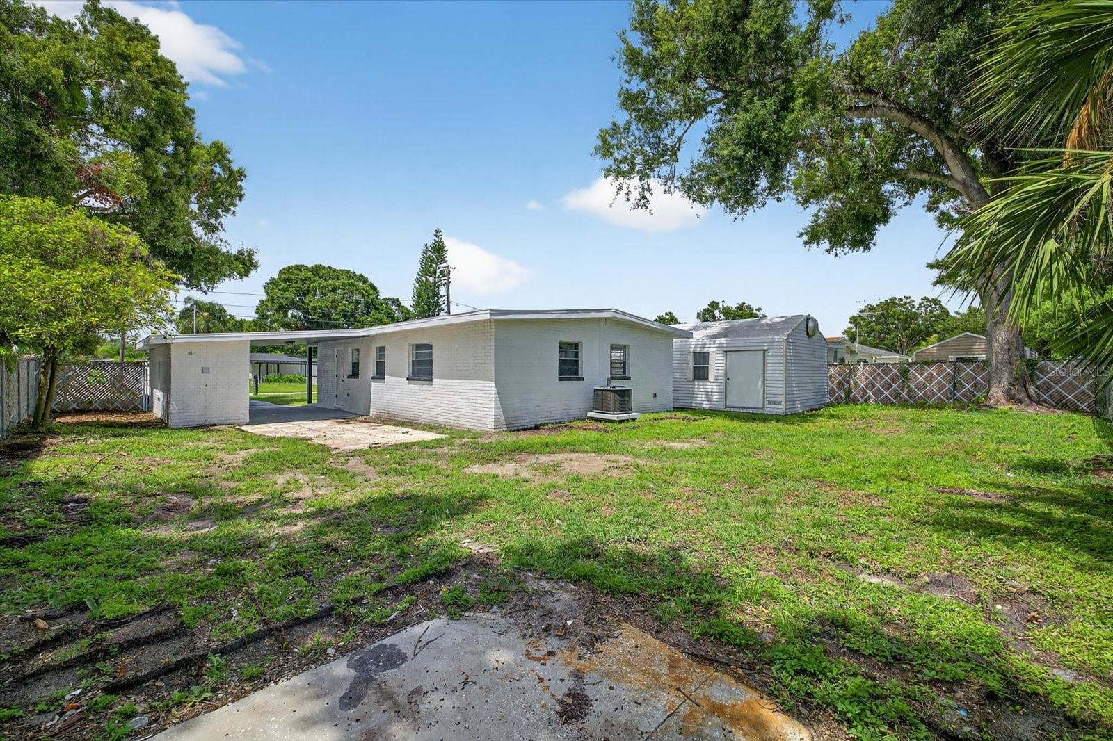 Image 10 of 33 For 2920 Clifton Street