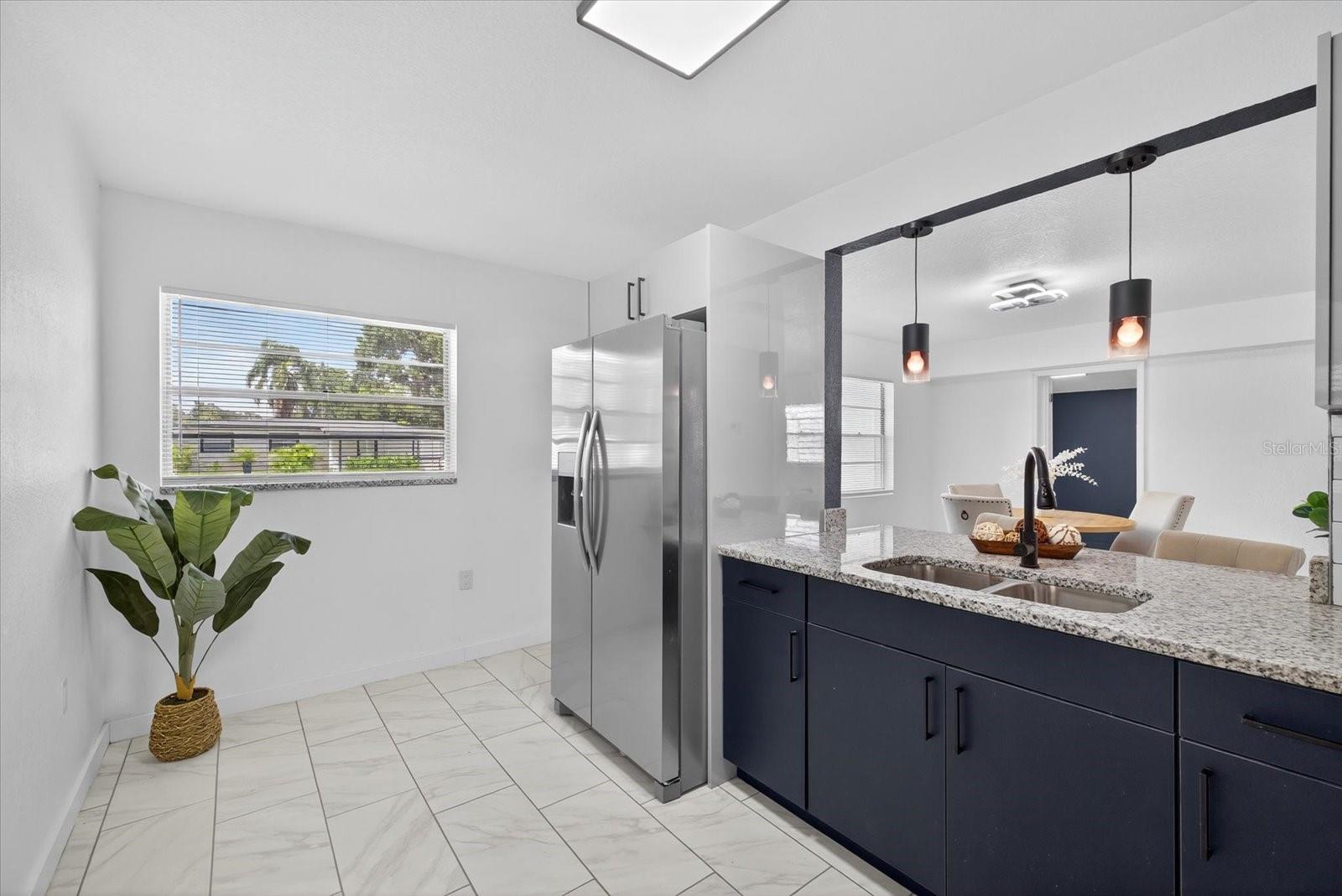Image 19 of 33 For 2920 Clifton Street