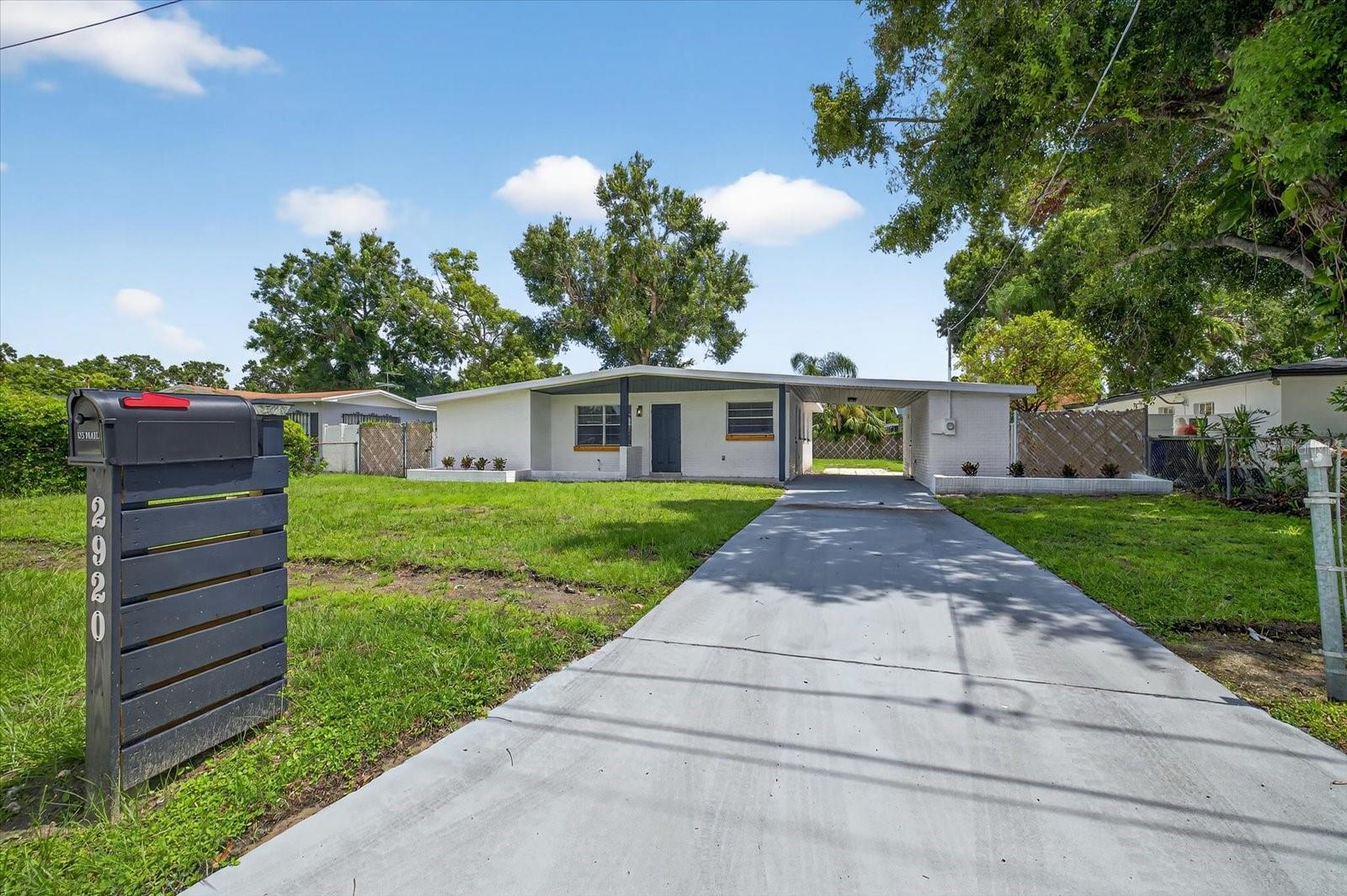 Image 2 of 33 For 2920 Clifton Street