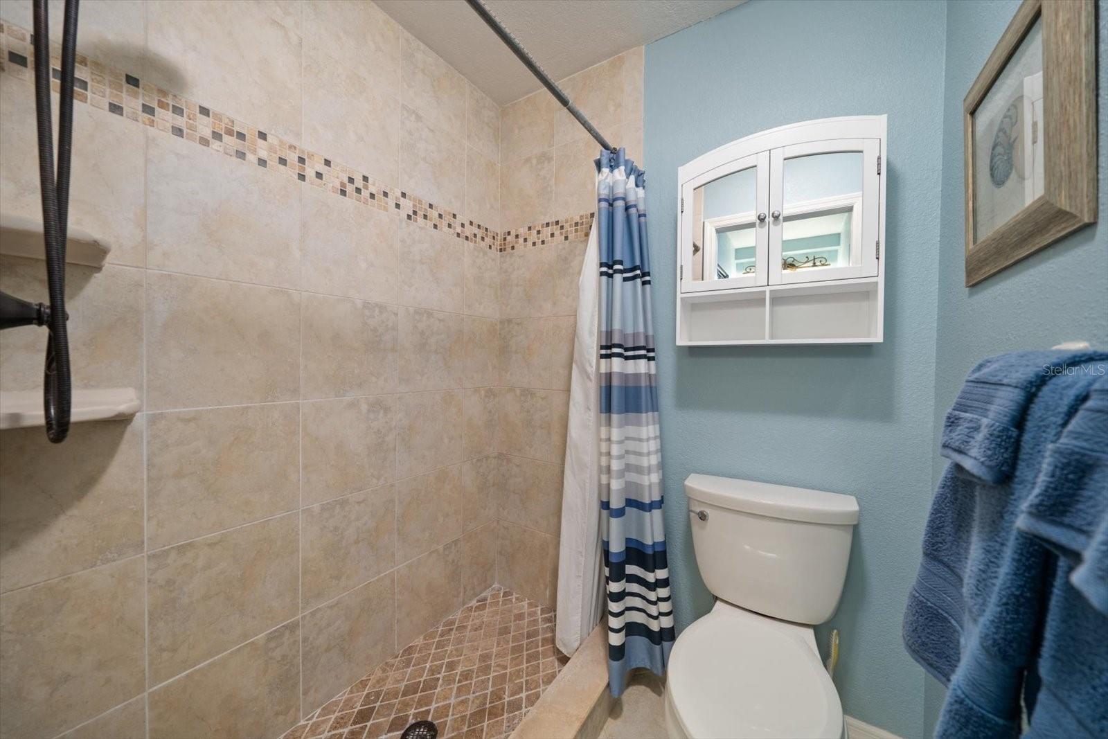Image 23 of 40 For 11511 113th Street 34b