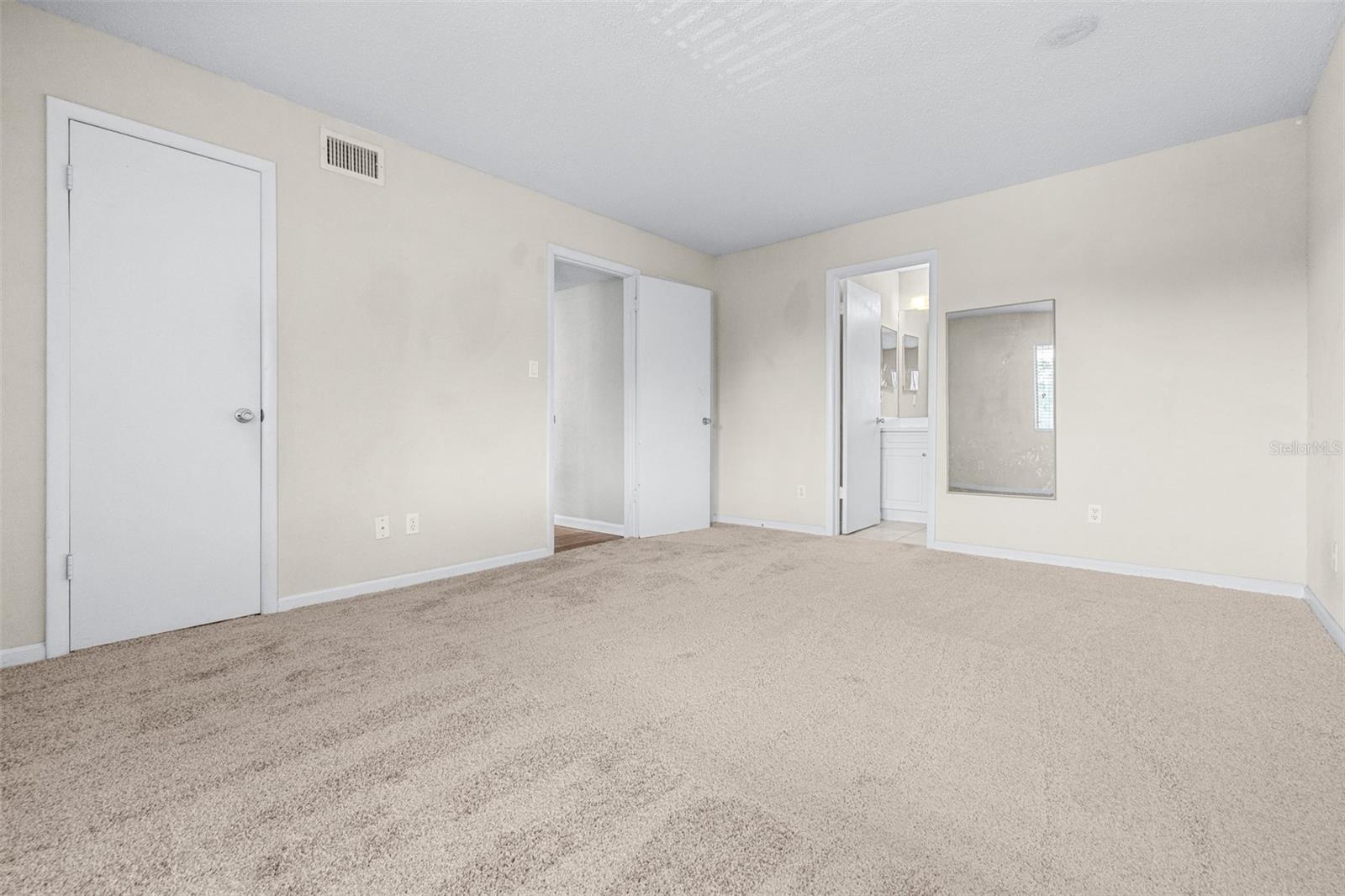 Image 17 of 29 For 13287 Arbor Pointe Circle 302