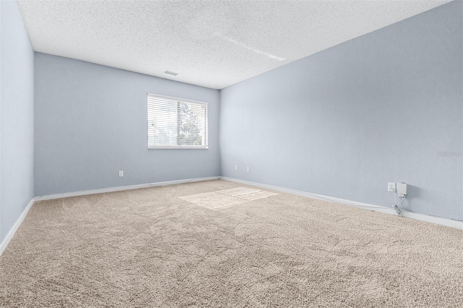 Image 19 of 29 For 13287 Arbor Pointe Circle 302
