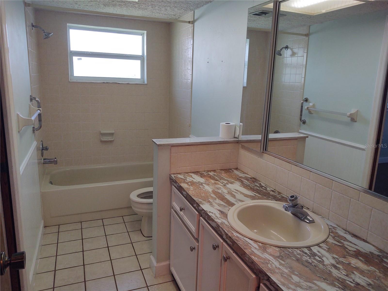 Image 11 of 18 For 7841 Lightfoot Drive