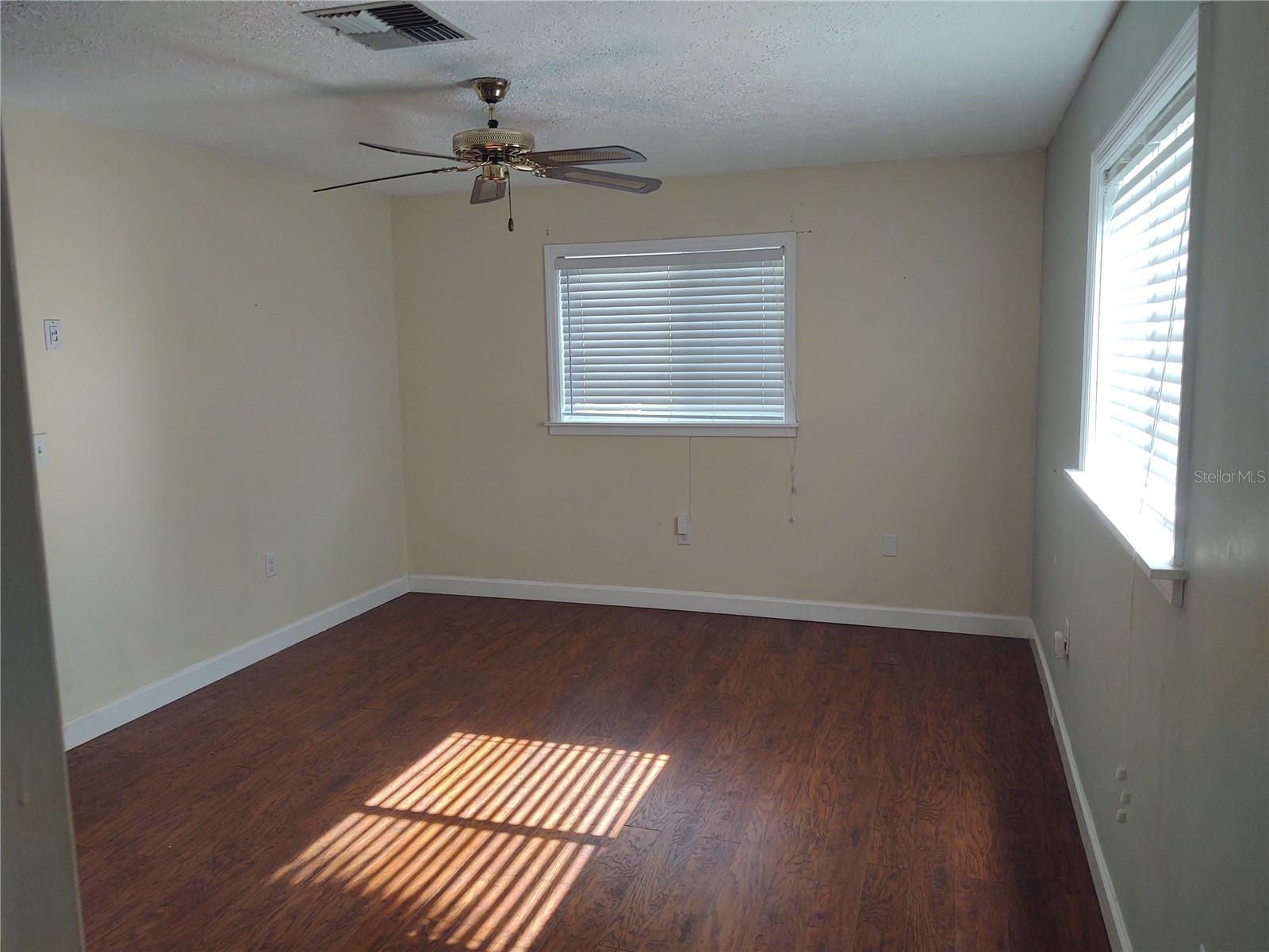 Image 6 of 18 For 7841 Lightfoot Drive