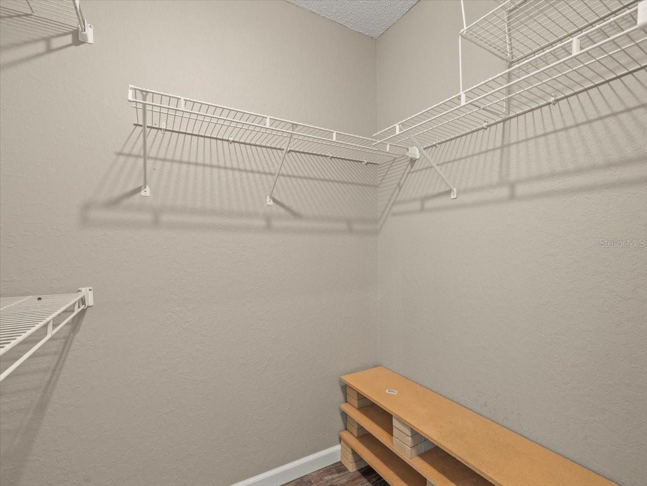 Image 26 of 59 For 14717 Linden Drive