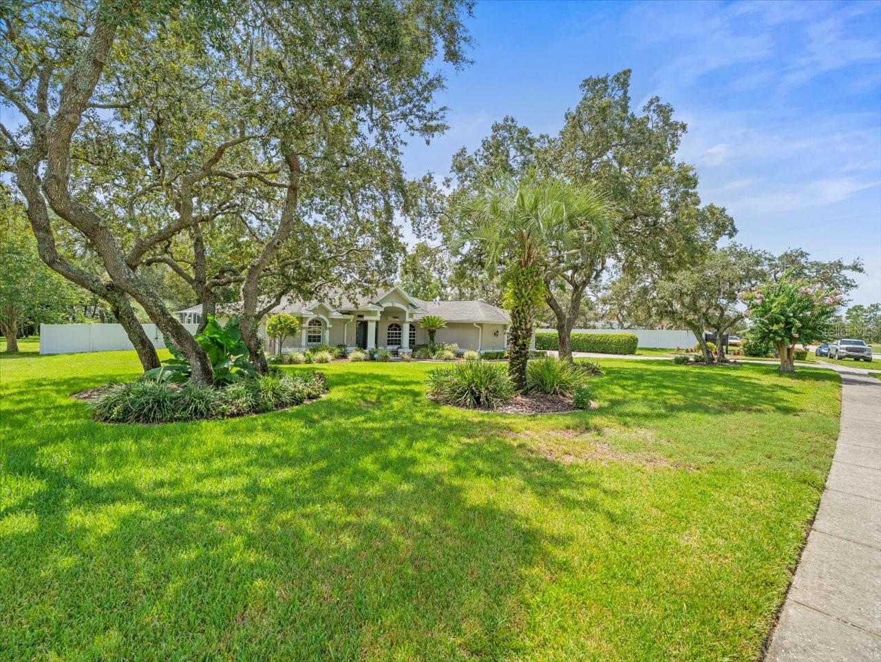 Image 47 of 59 For 14717 Linden Drive