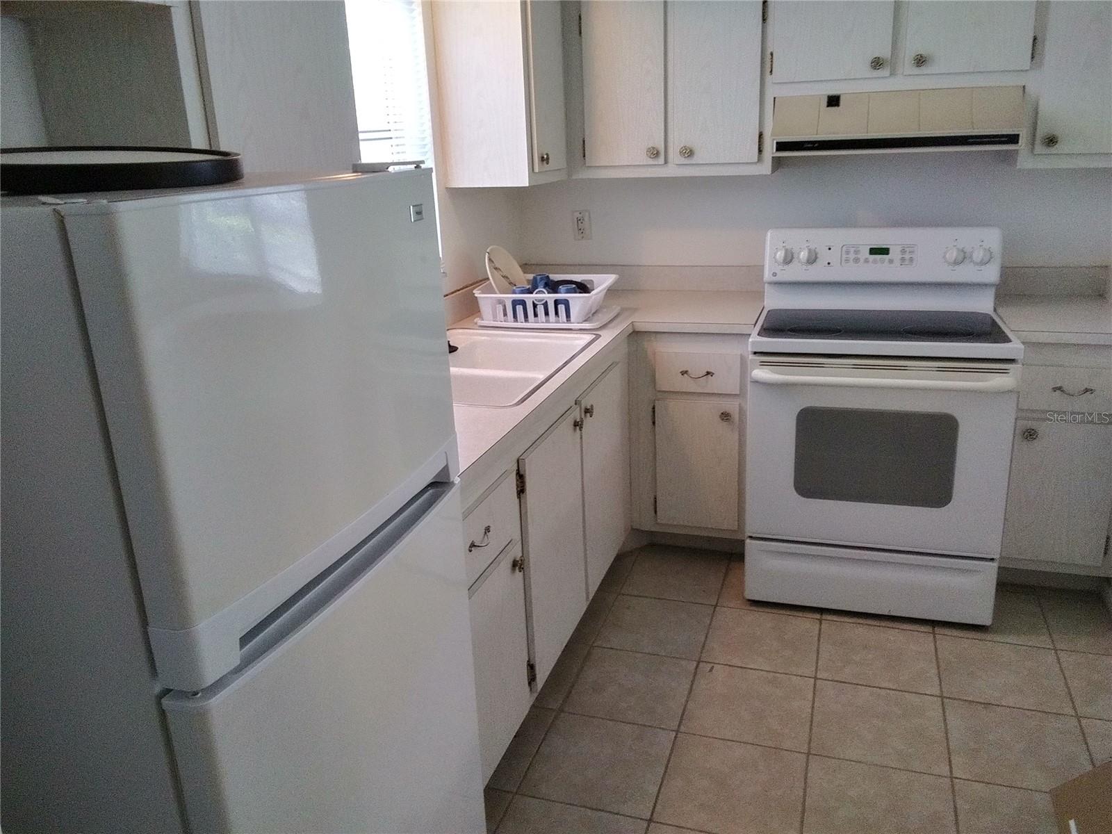 Image 4 of 10 For 390 301 Boulevard W 8d