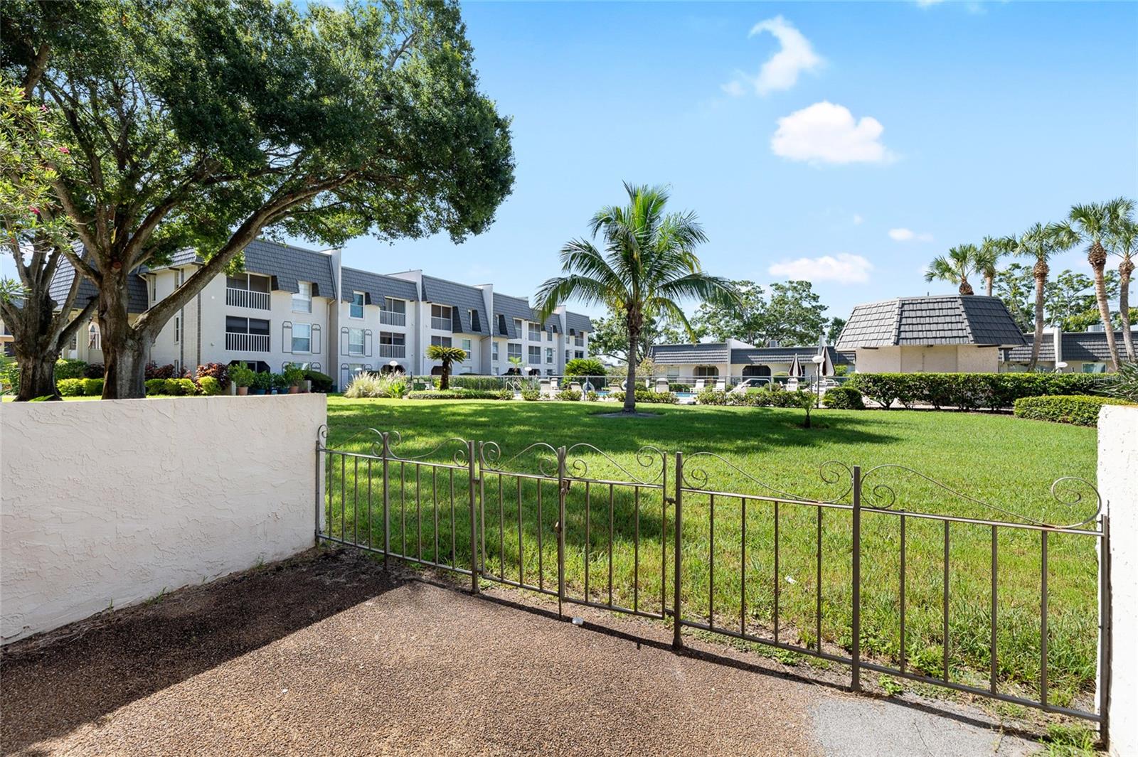 Image 24 of 30 For 8765 Bardmoor Boulevard 107