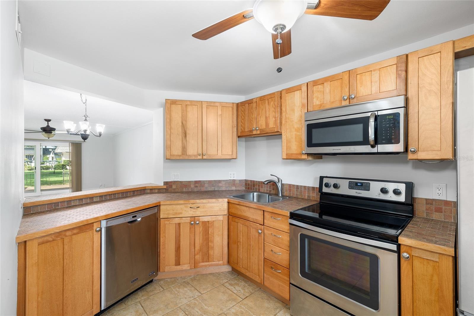 Image 6 of 30 For 8765 Bardmoor Boulevard 107