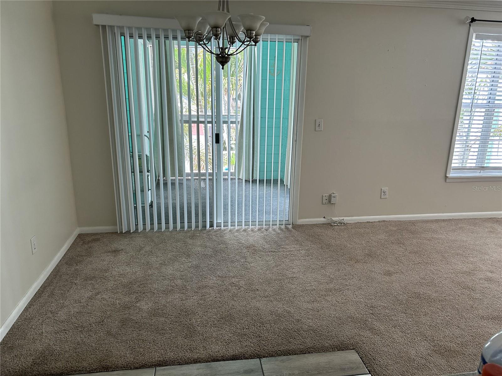 Image 4 of 44 For 3002 Cleveland Street B7