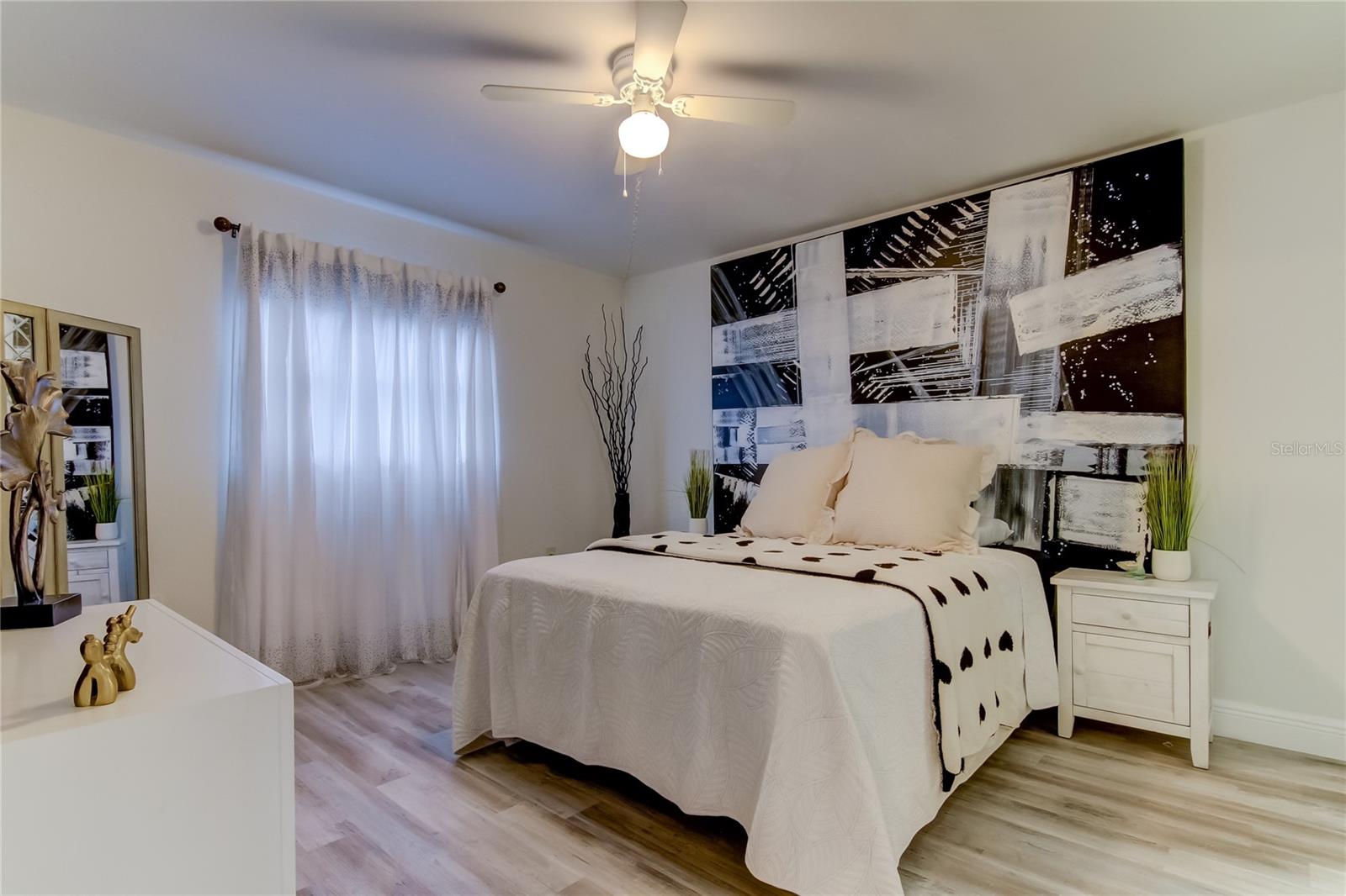 Image 22 of 41 For 175 116th Avenue 104