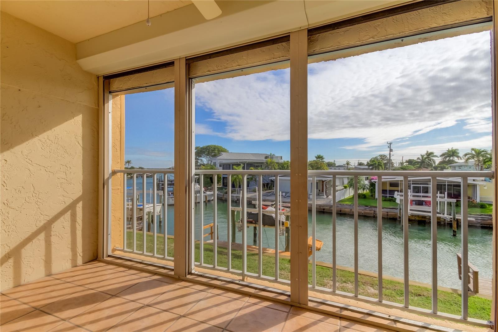 Image 30 of 41 For 175 116th Avenue 104